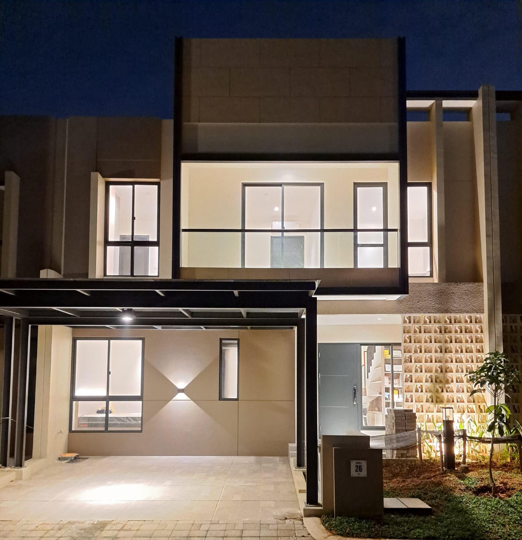 Flash Sale. Rumah mewah Cluster Carson, Gadung Serpong