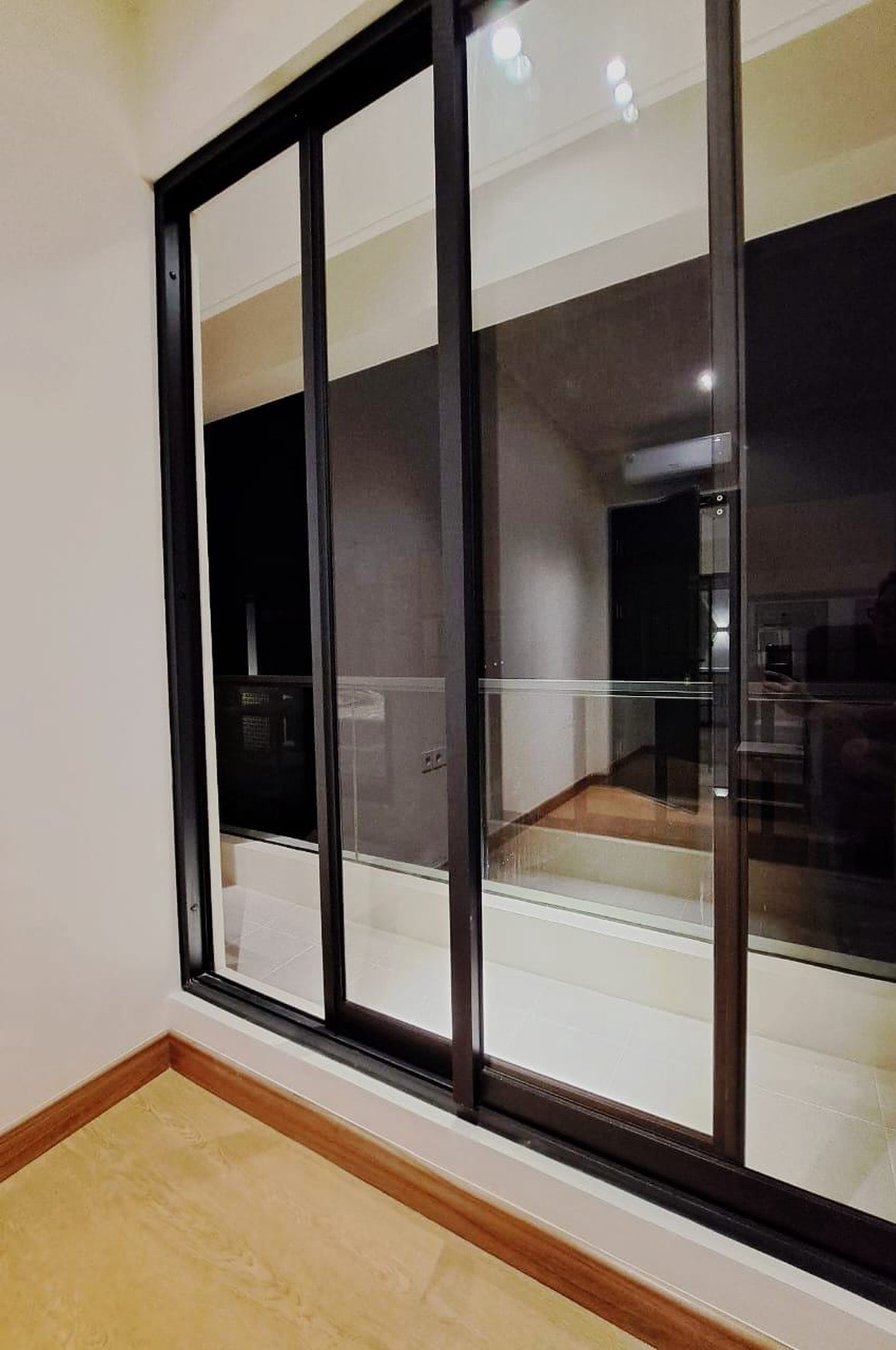 Flash Sale. Rumah mewah Cluster Carson, Gadung Serpong