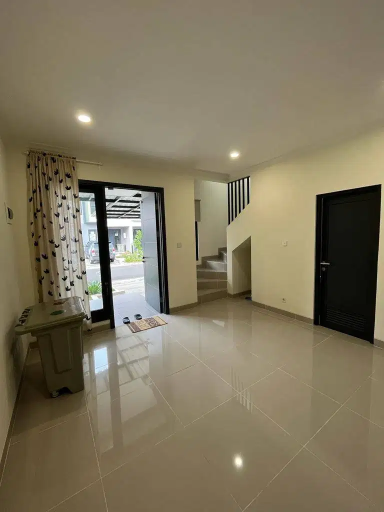 Termurah. Rumah modern cluster Baroni, Gading Serpong.