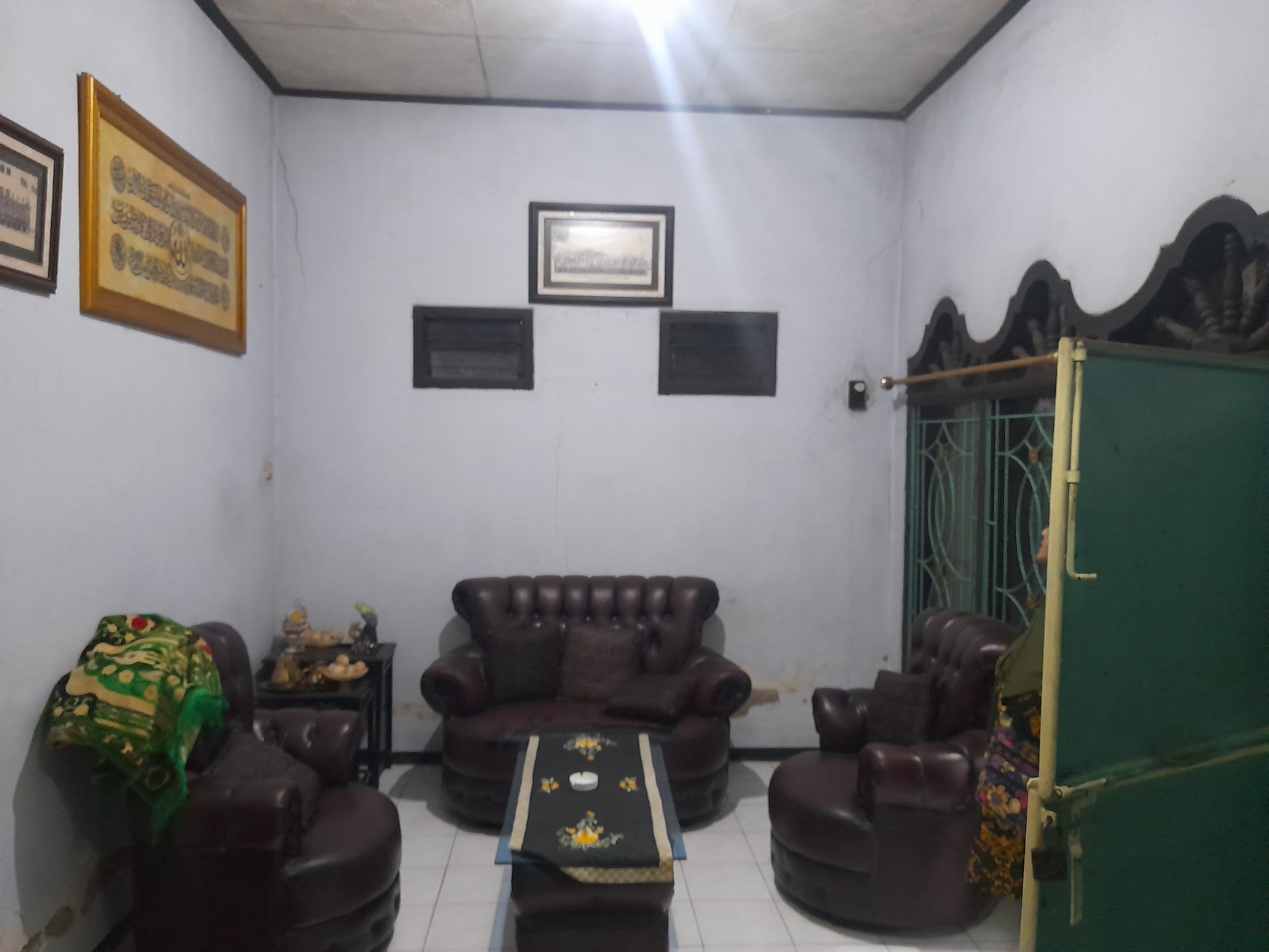 Rumah Luas 2 Lantai di Jantung Jelakombo, Jombang