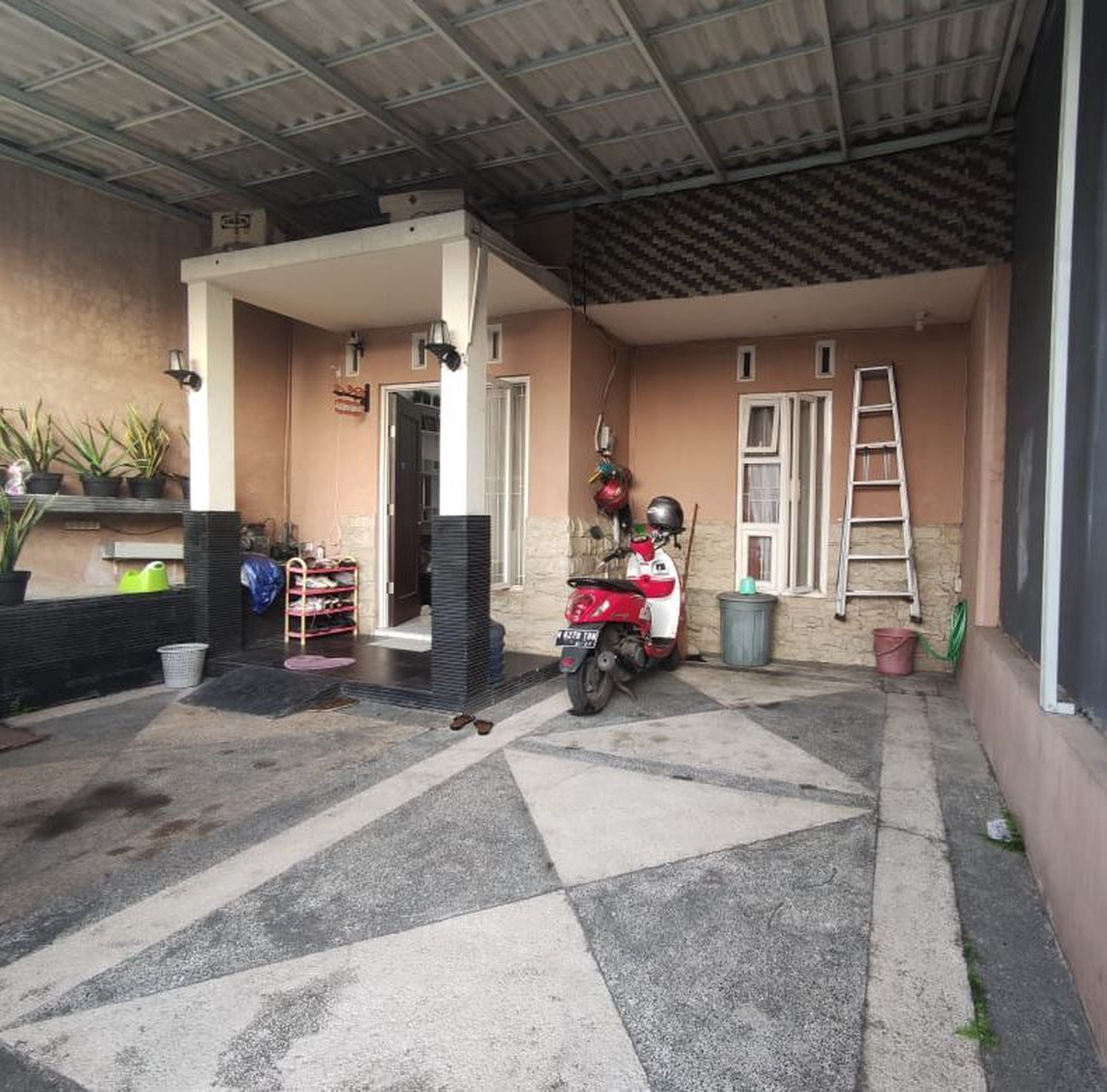 DIJUAL MURAH ROYAL PALKA RESIDENCE RUNGKUT