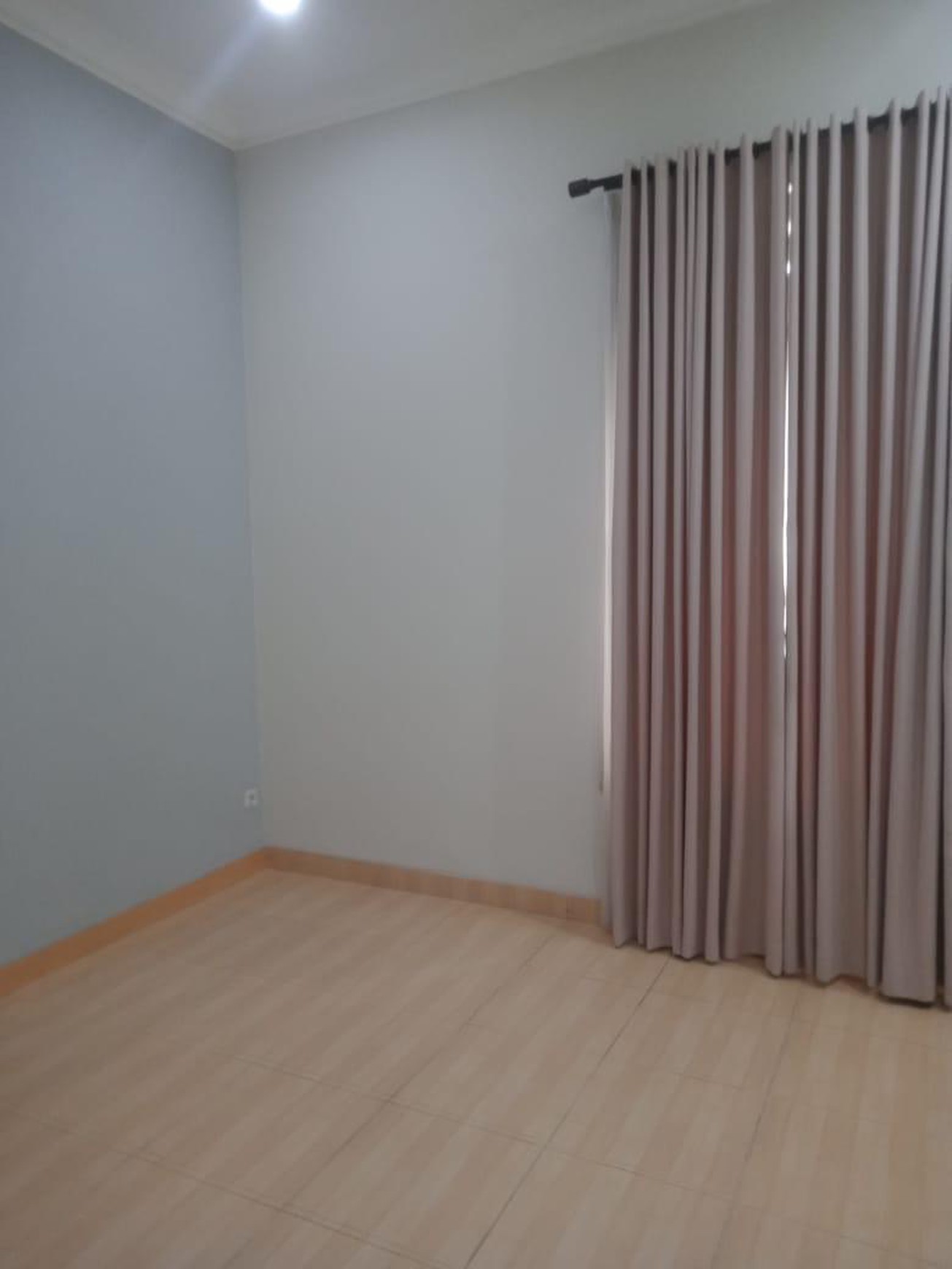 Rumah Siap Huni Luas Tanah 404m2 Area Pejaten Barat Kemang Timur