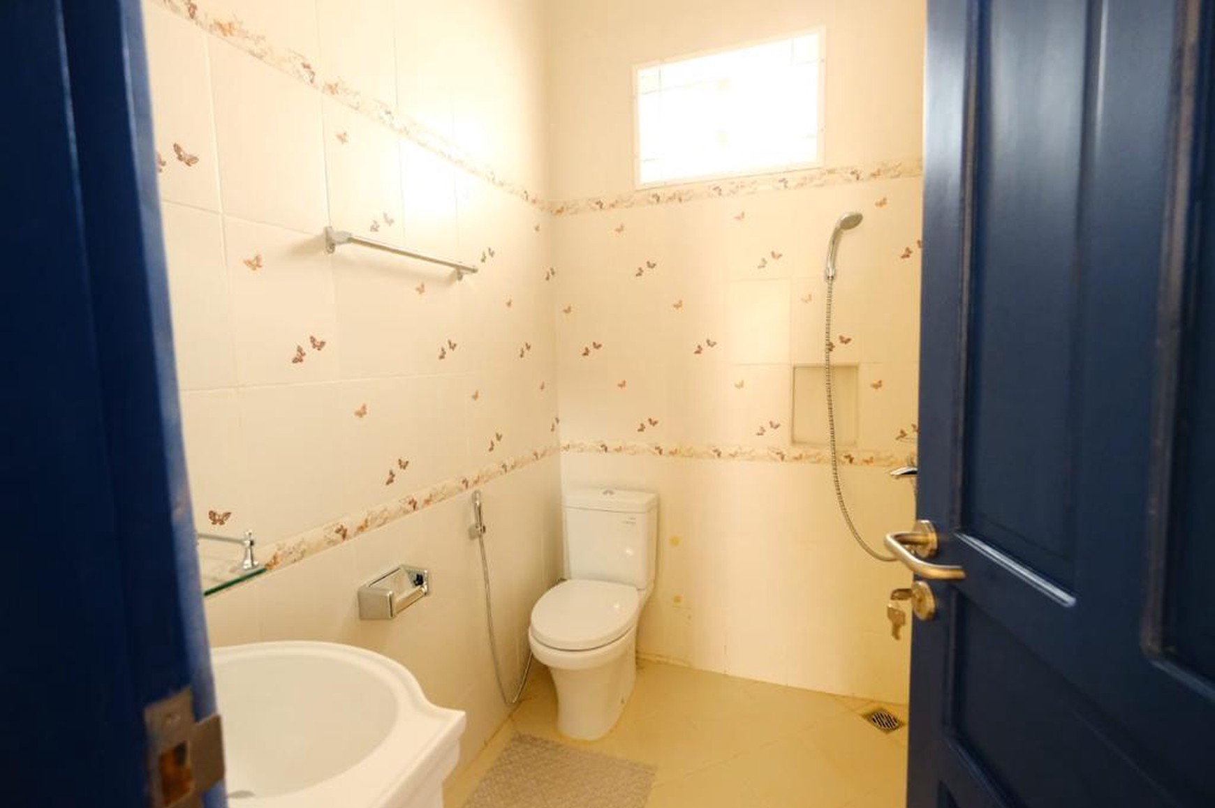 Rumah Siap Huni Luas Tanah 404m2 Area Pejaten Barat Kemang Timur