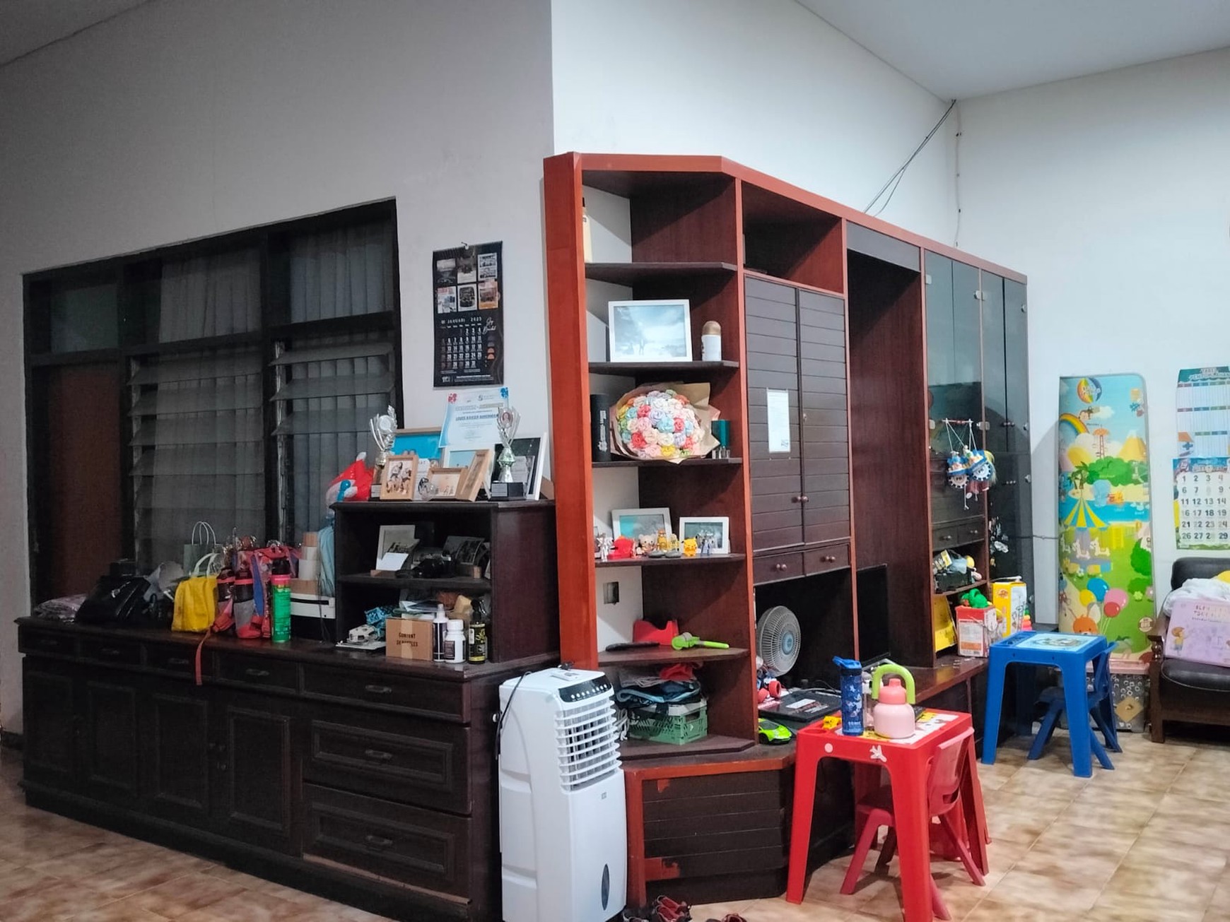 Rumah Hitung Tanah Area Cipete