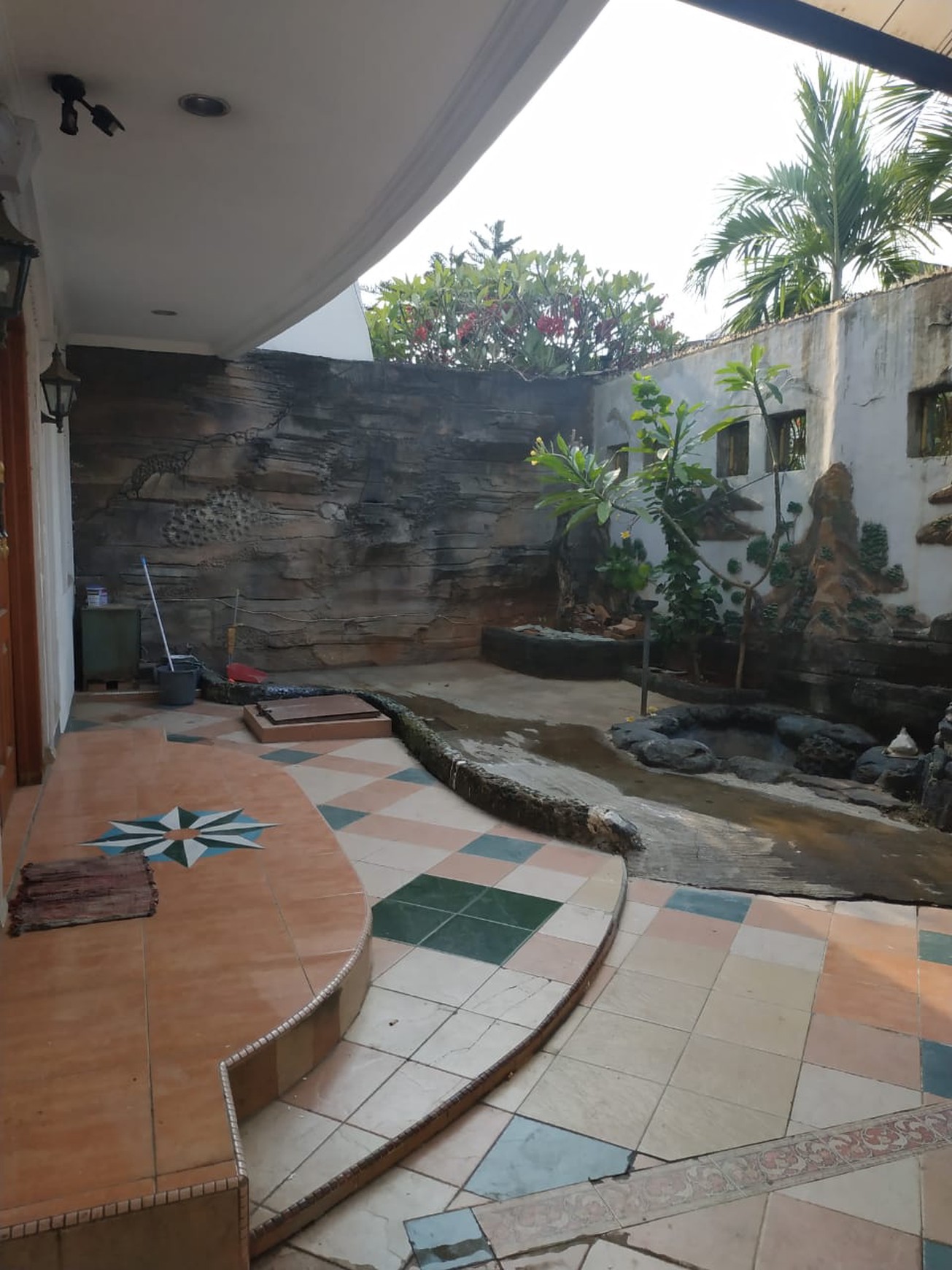 DIJUAL RUMAH UKURAN 10 X 20 TAMAN PALEM LESTARI