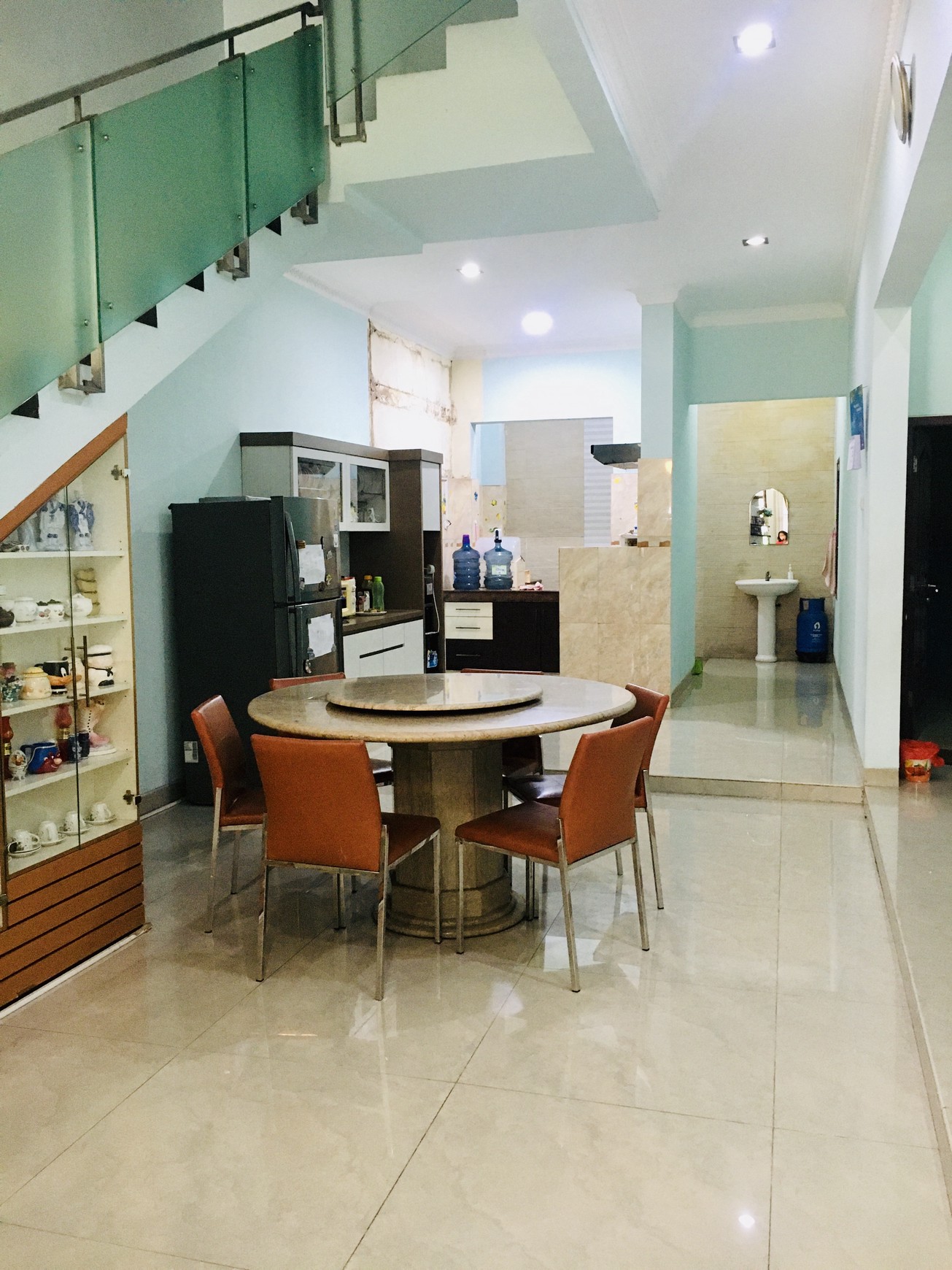 RUMAH DI TAMAN SURYA 3