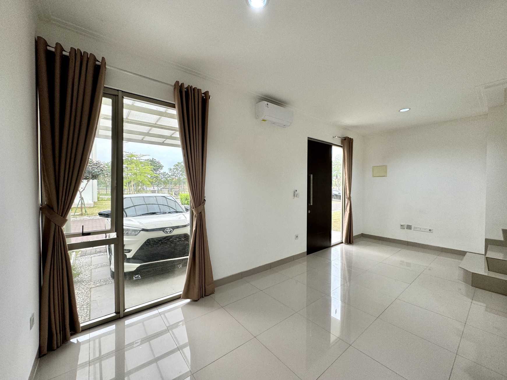 Disewakan Rumah di Cluster Virginia, PIK2