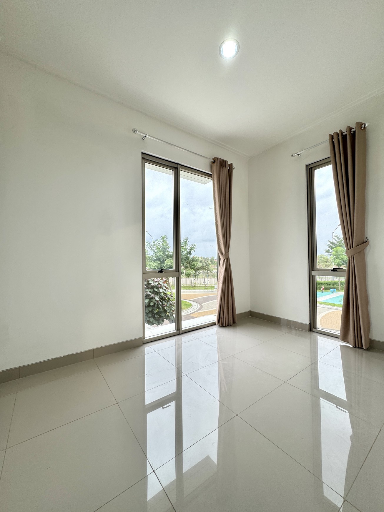 Disewakan Rumah di Cluster Virginia, PIK2
