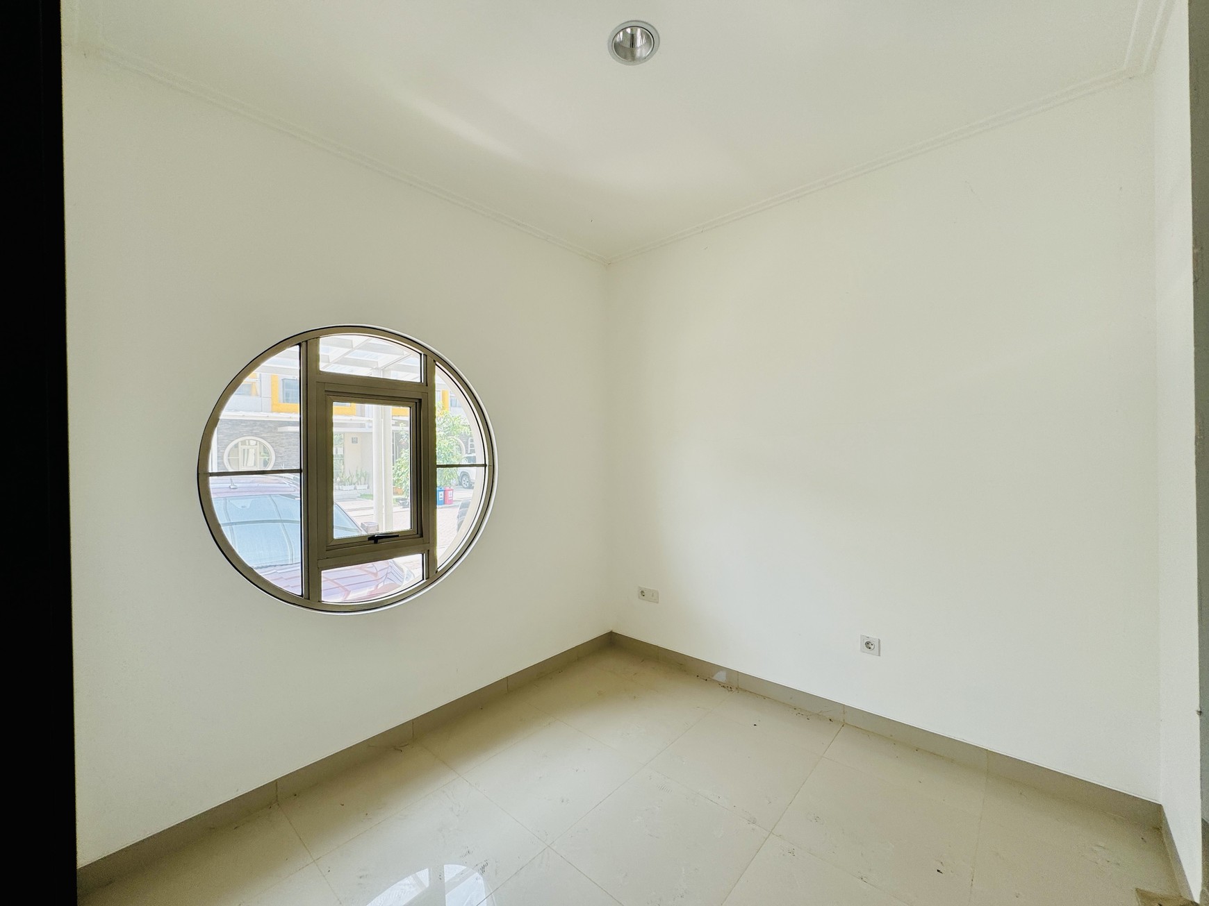 Disewakan Rumah di PIK2 Cluster Miami