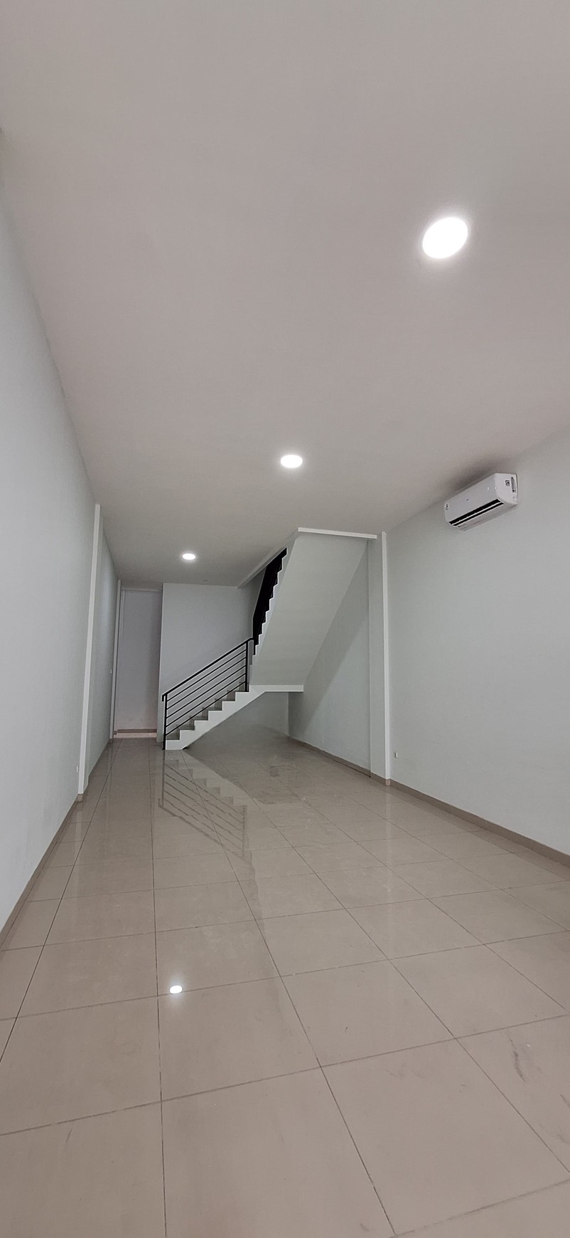 Disewa ruko pluit karang ayu