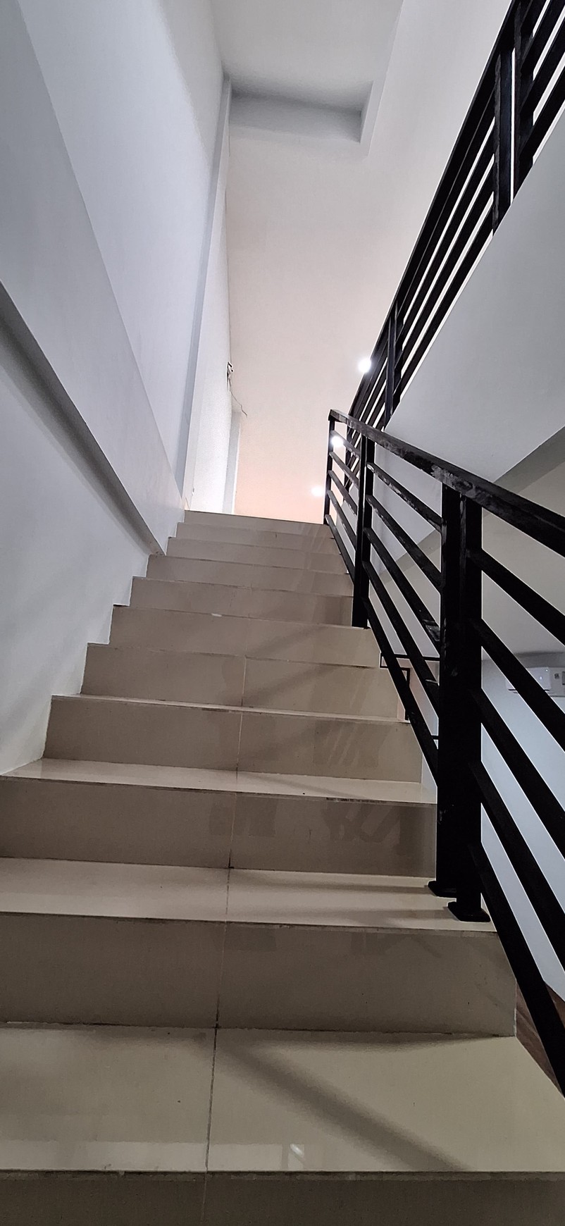 Disewa ruko pluit karang ayu
