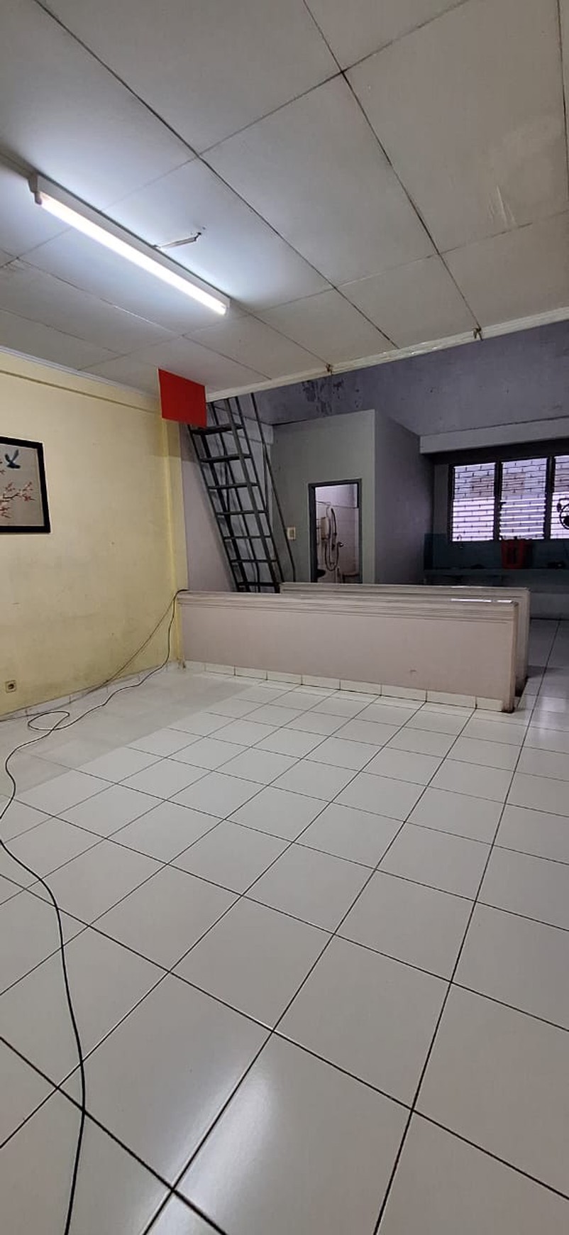 Disewakan Ruko di Taman Harapan Indah