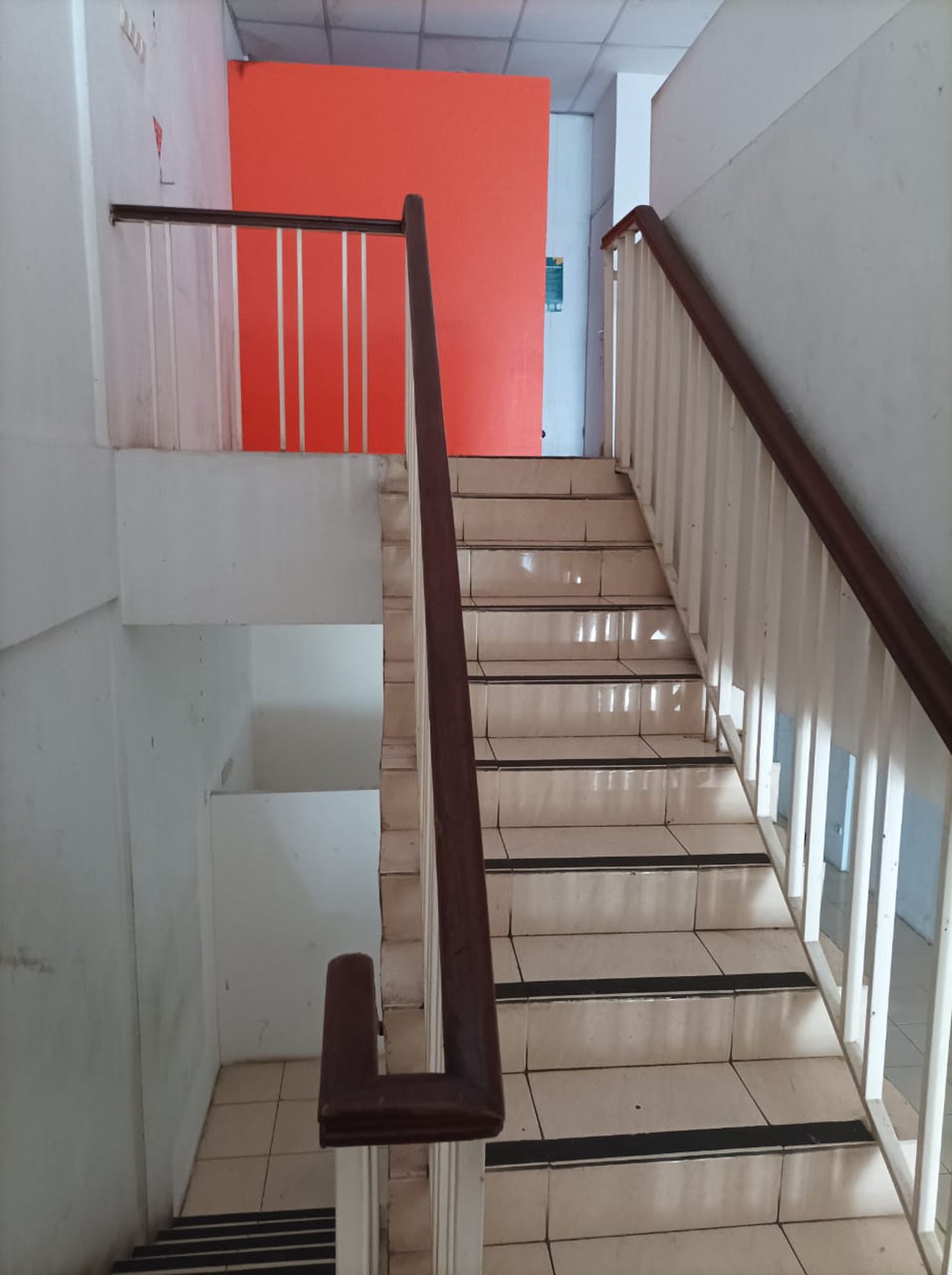 Disewakan ruko di jalan juanda jakarta pusat