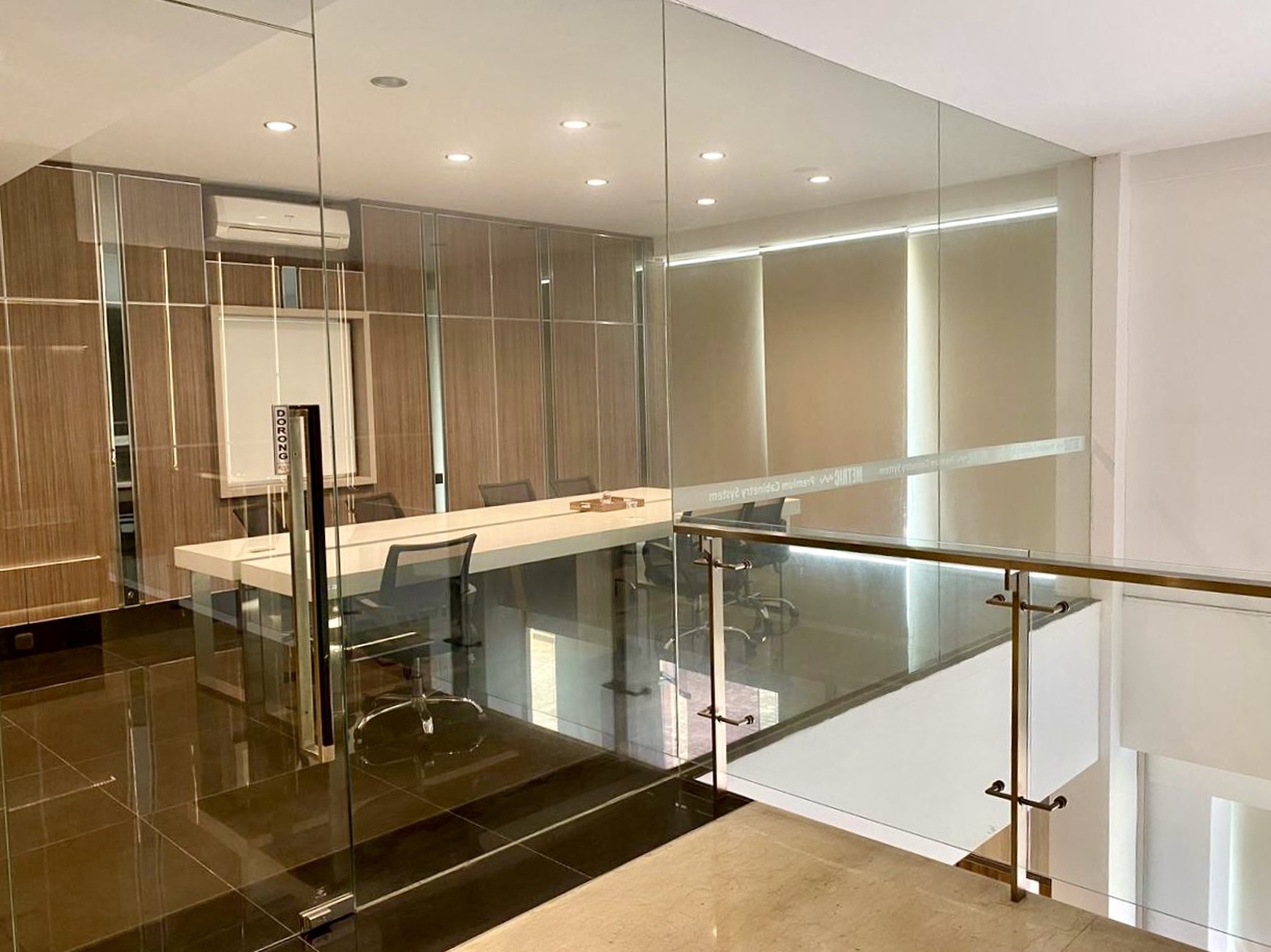 Dijual Showroom Bagus di By Pass Ngurah Rai, Denpasar Bali