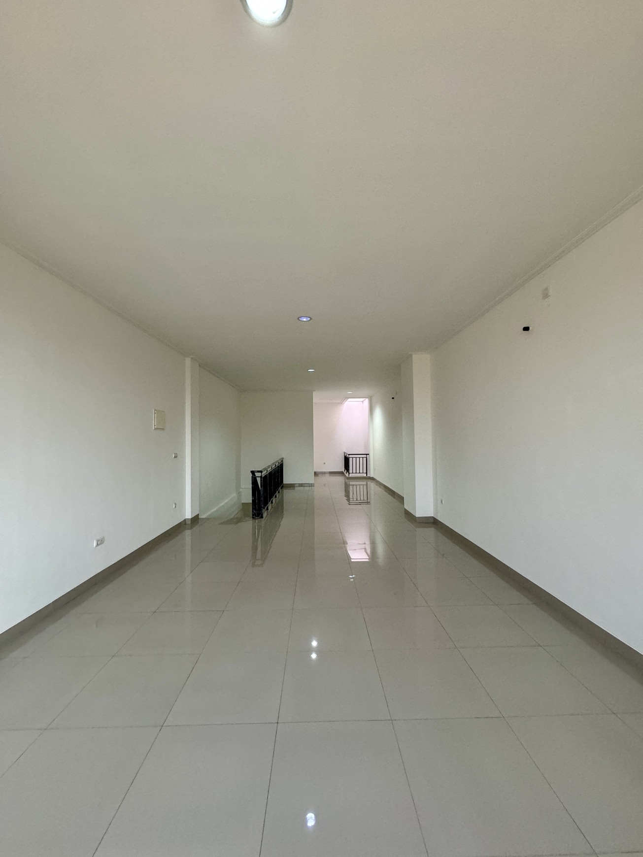 Dijual Ruko La Riviera, PIK2