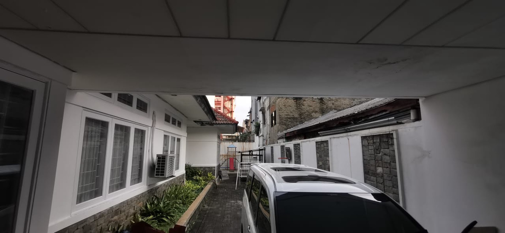 Dijual rumah di mangga besar