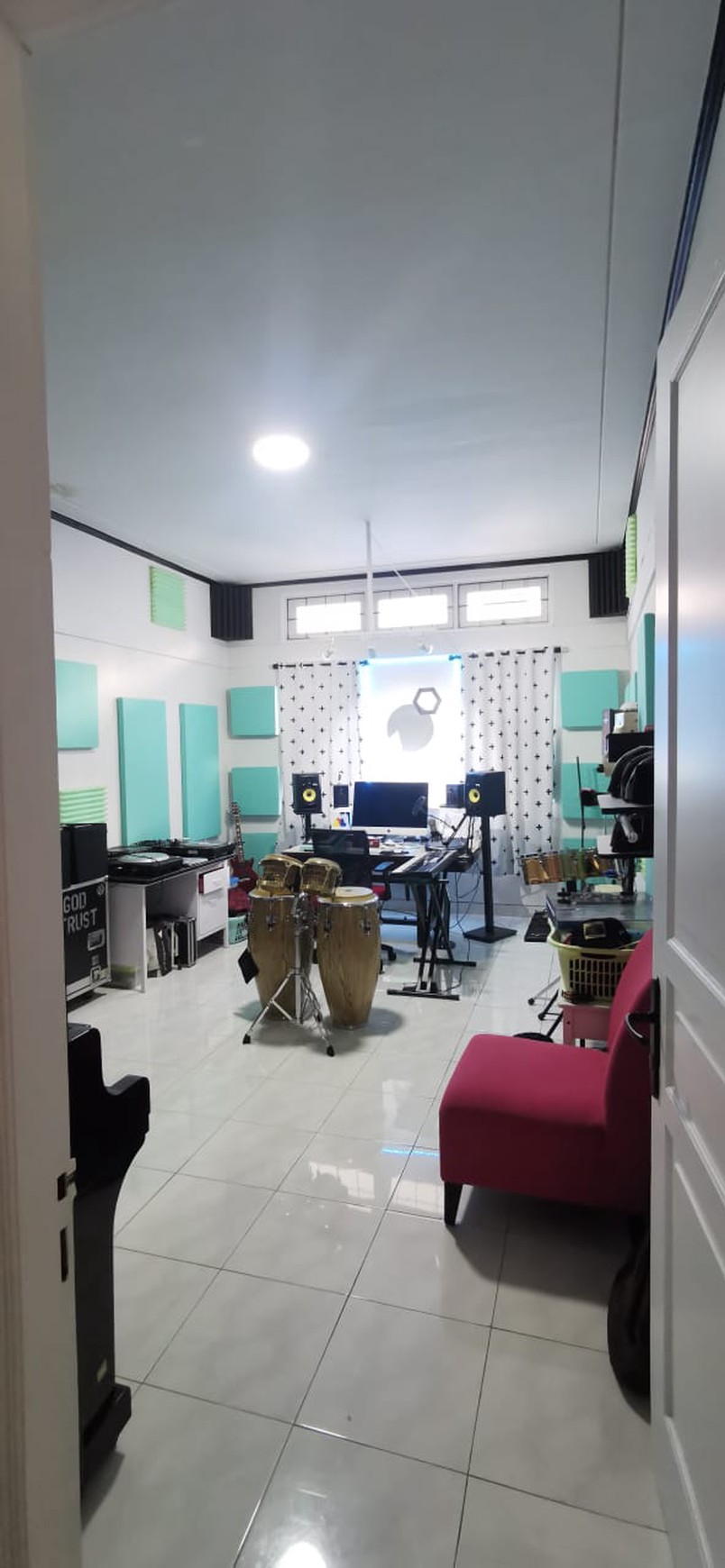Dijual rumah di mangga besar