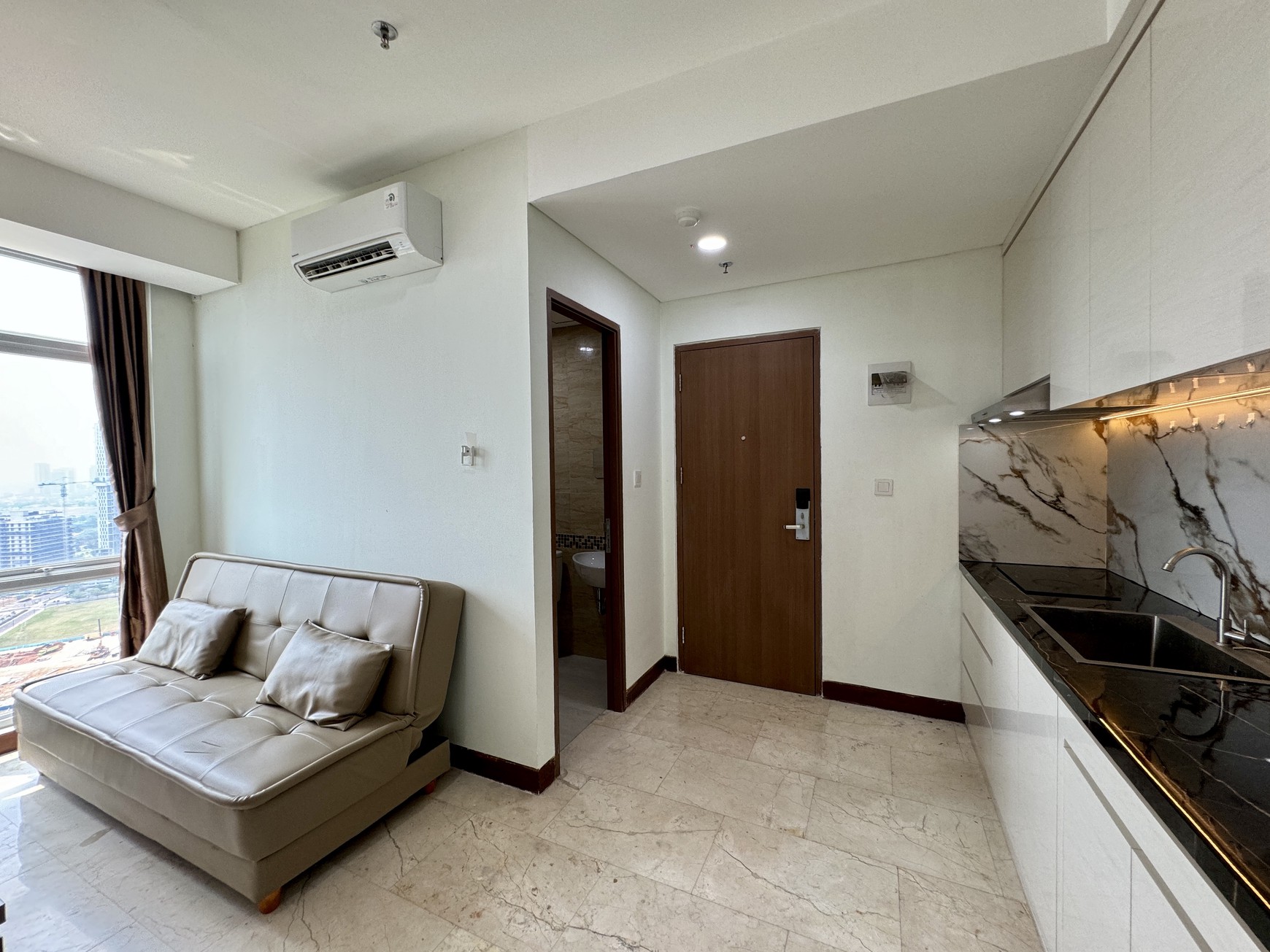 Disewa Apartemen B Residence, BSD City