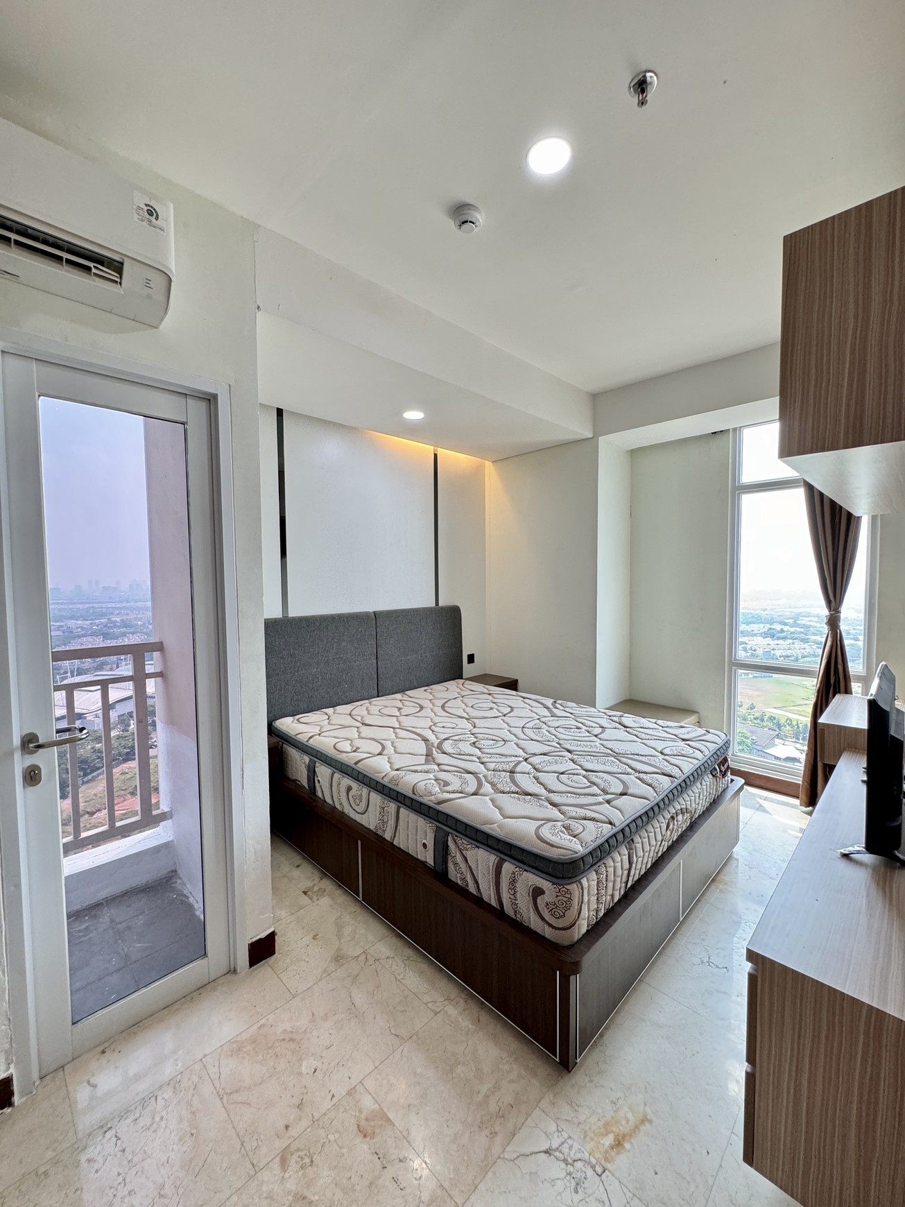 Disewa Apartemen B Residence, BSD City