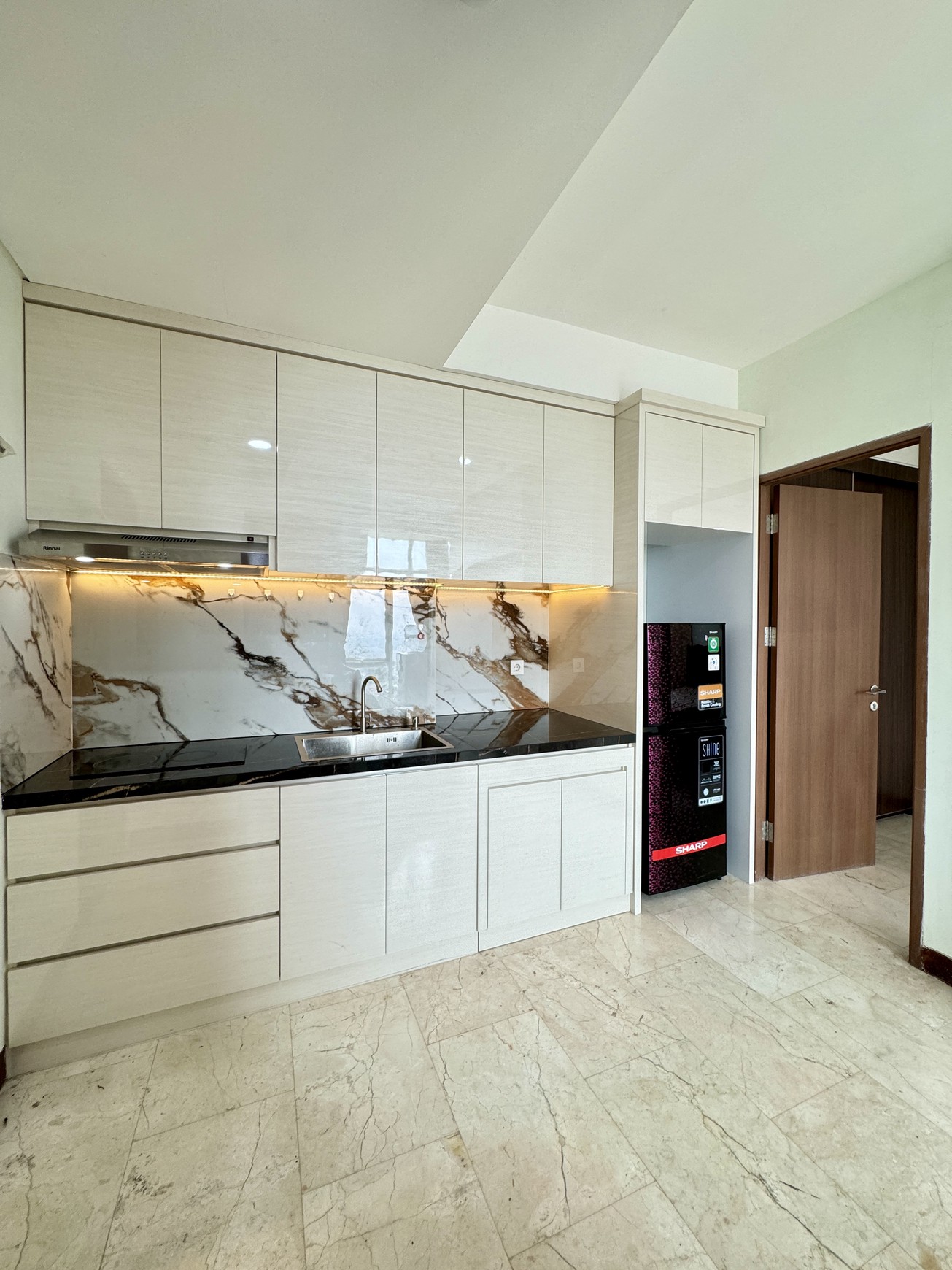 Disewa Apartemen B Residence, BSD City