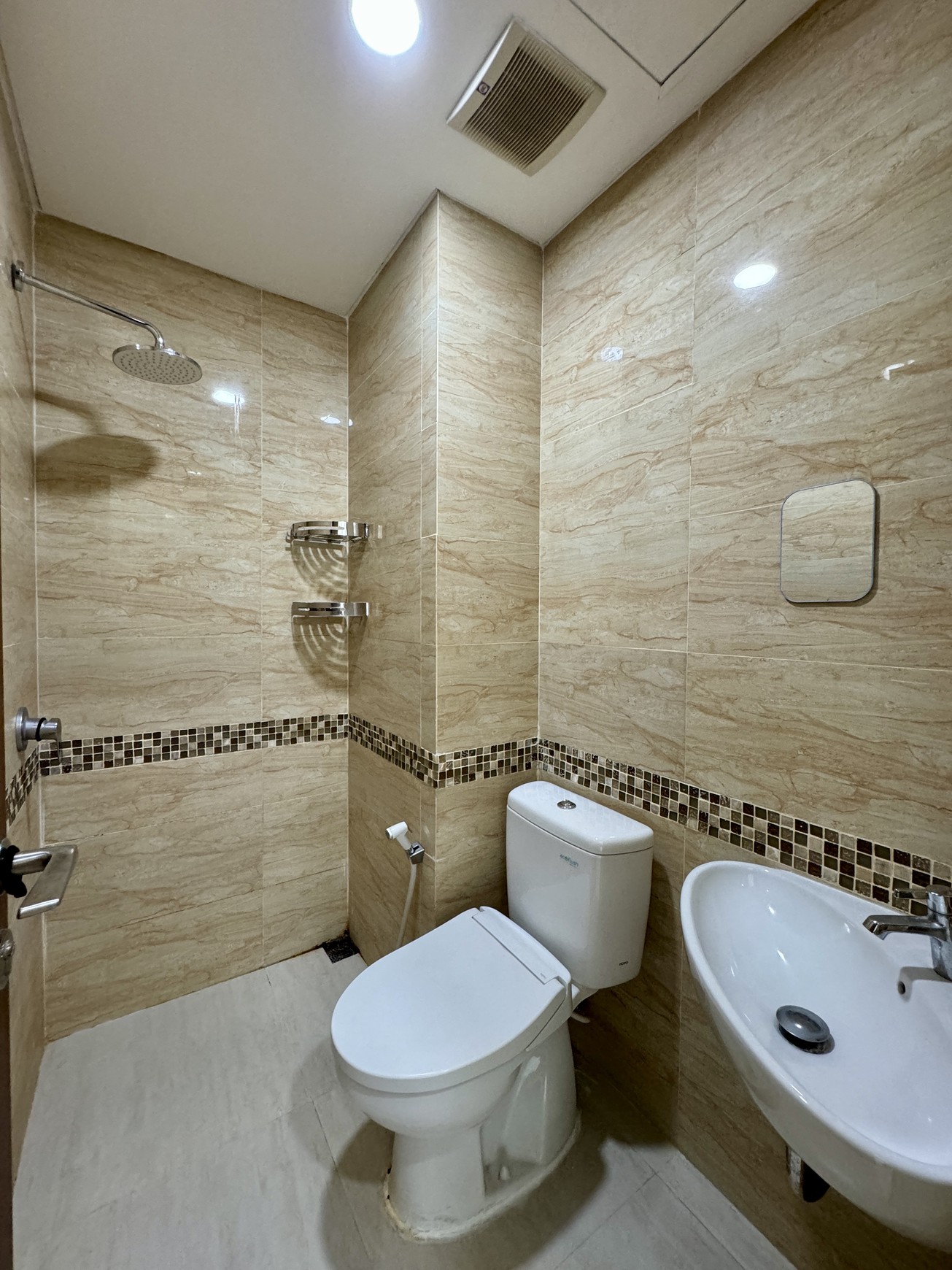 Disewa Apartemen B Residence, BSD City