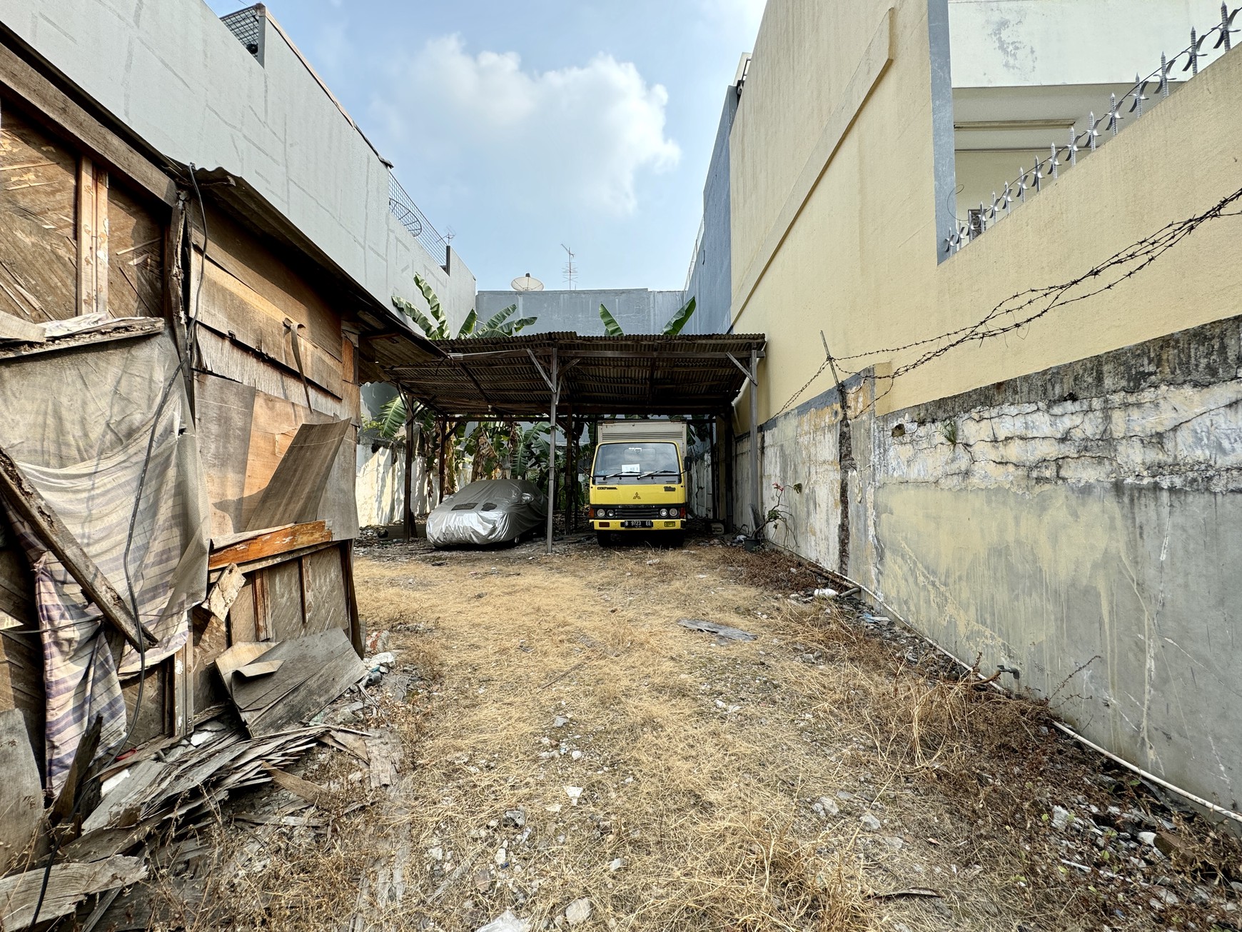 Dijual Kavling di Komplek Perumahan Pluit Sakti V, Jakarta Utara.