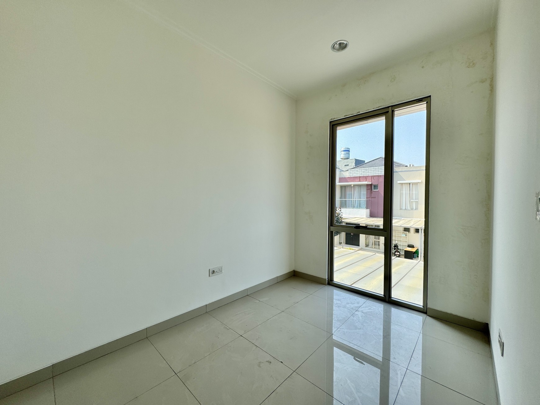 Disewa Rumah di Pik 2, Cluster Riverside