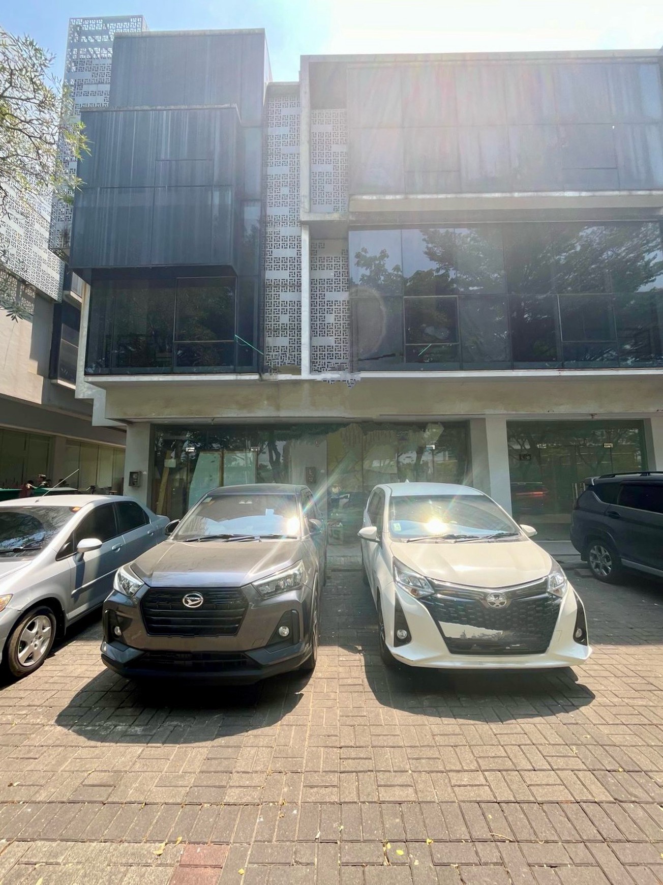 Dijual Ruko Gandeng di The Icon Business Park, BSD City