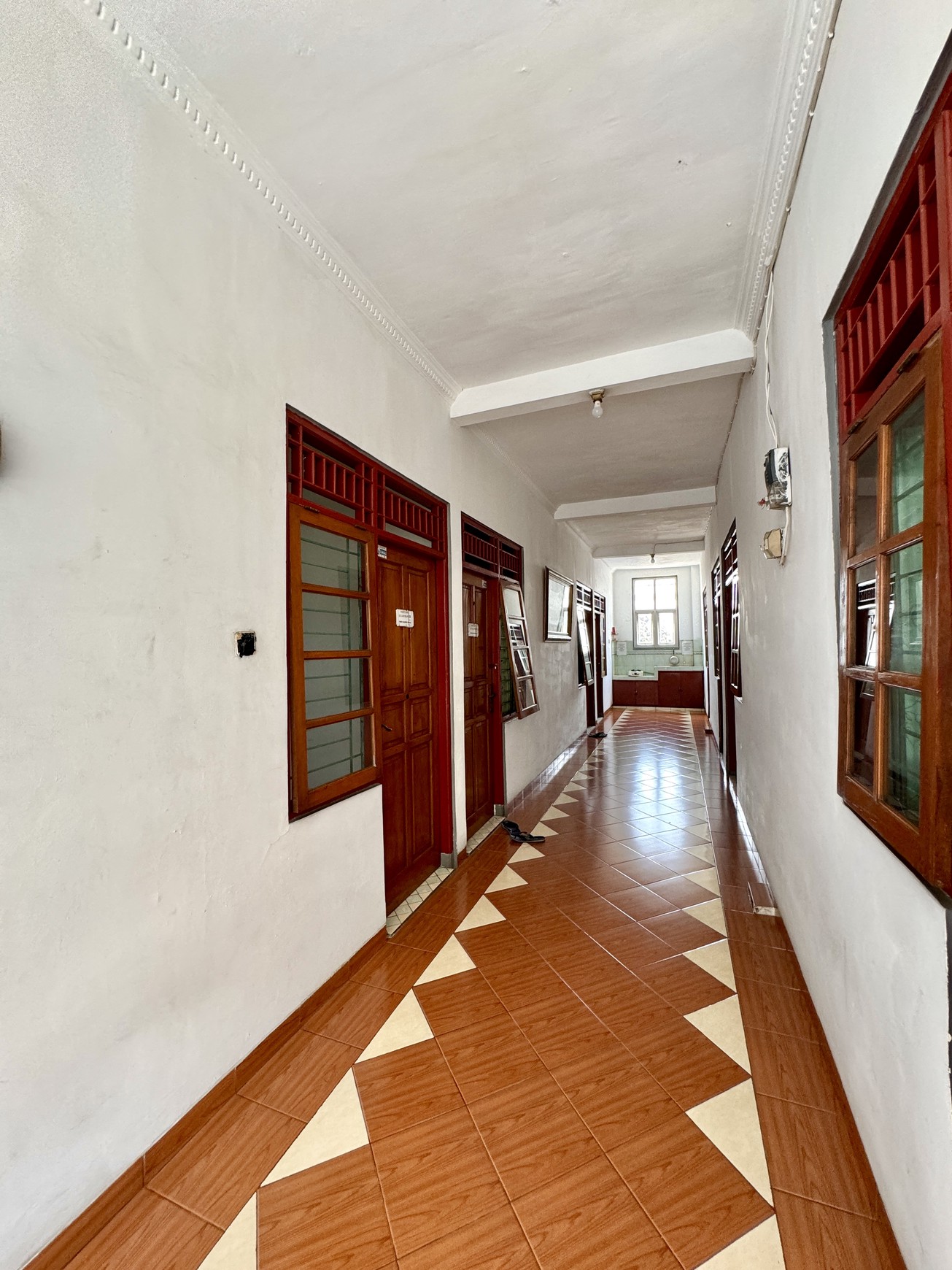 Dijual Ruko dan Rumah Kos di Tole Iskandar, Depok