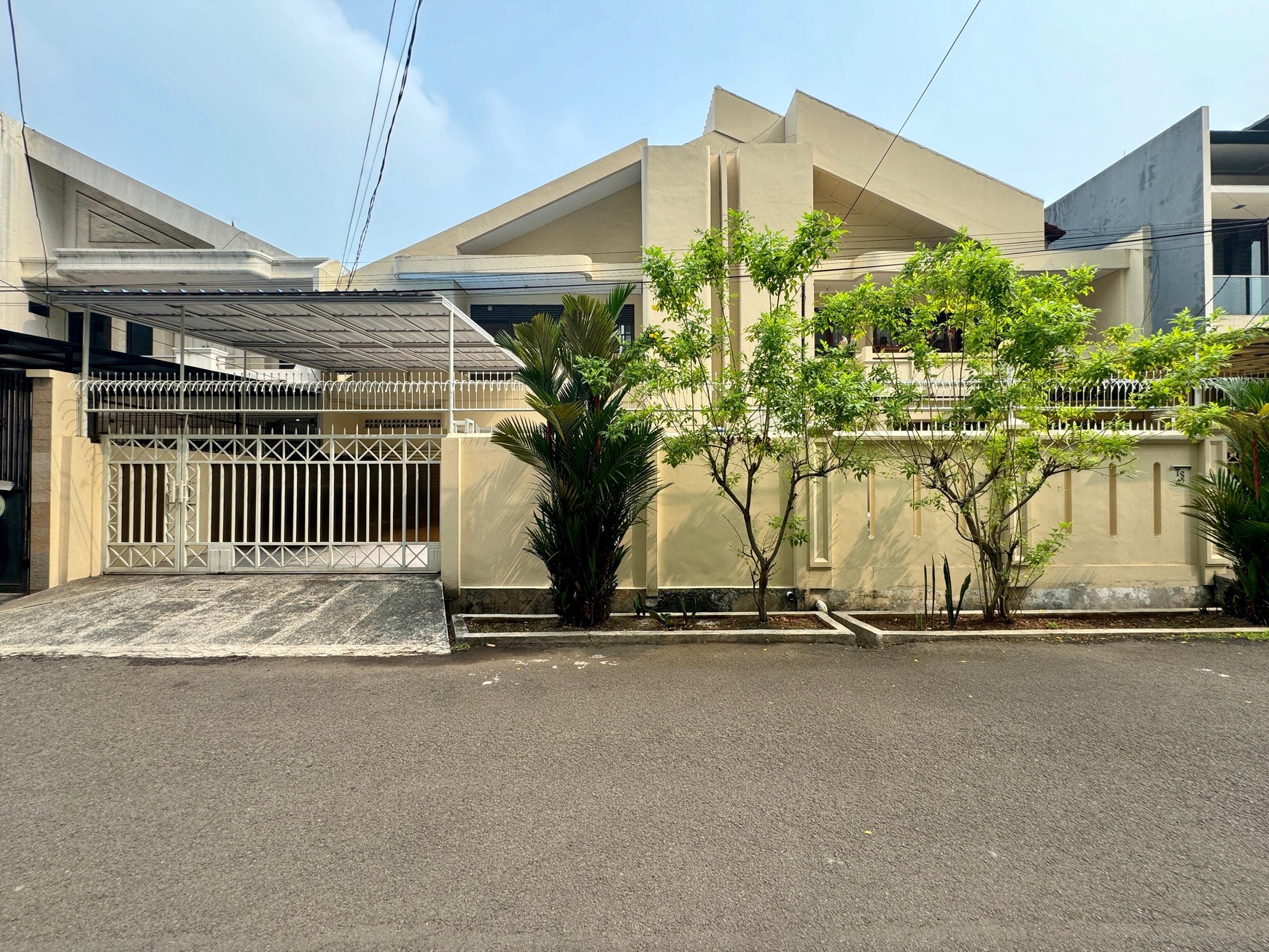 Dijual Rumah di Komplek Pluit Timur Residence, Jakarta Utara