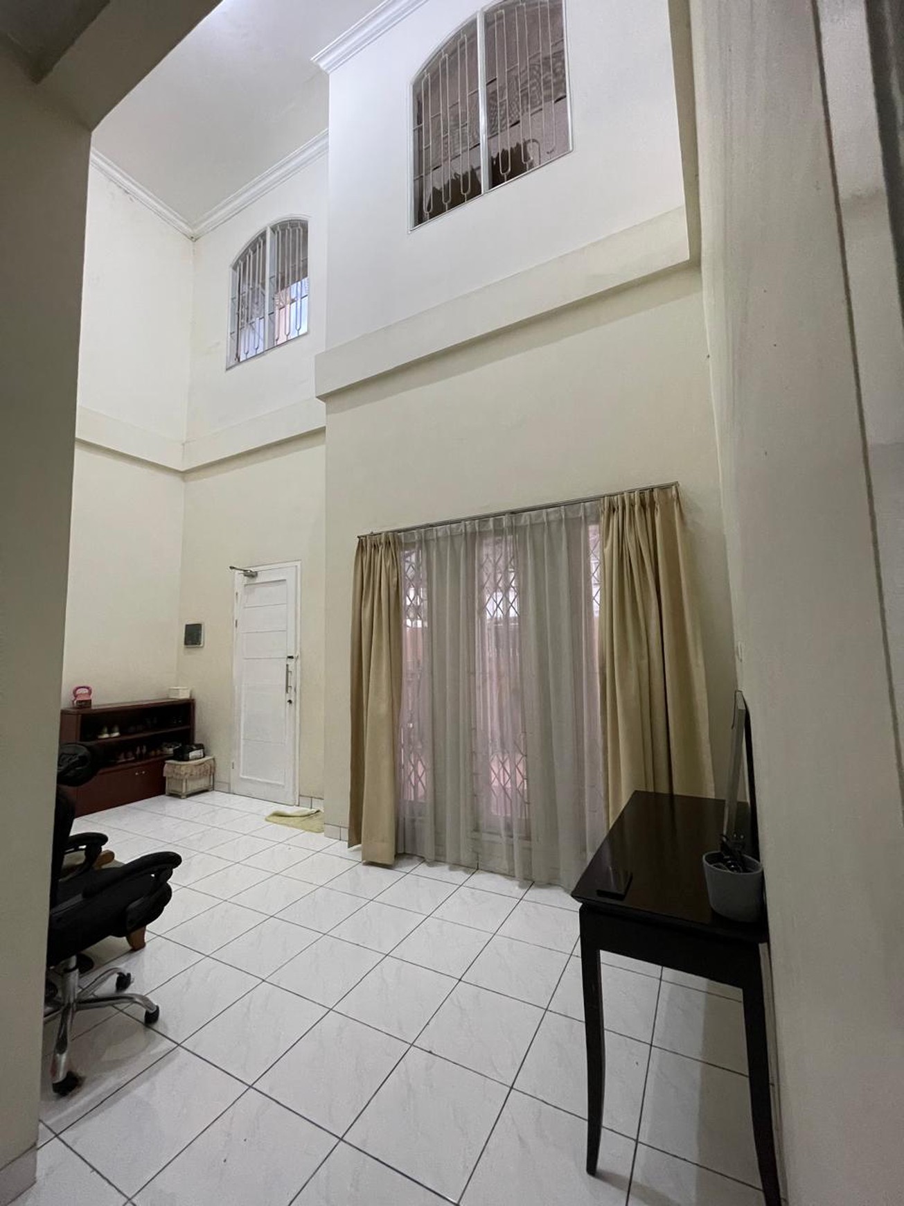 Dijual rumah di kavling polri jelambar