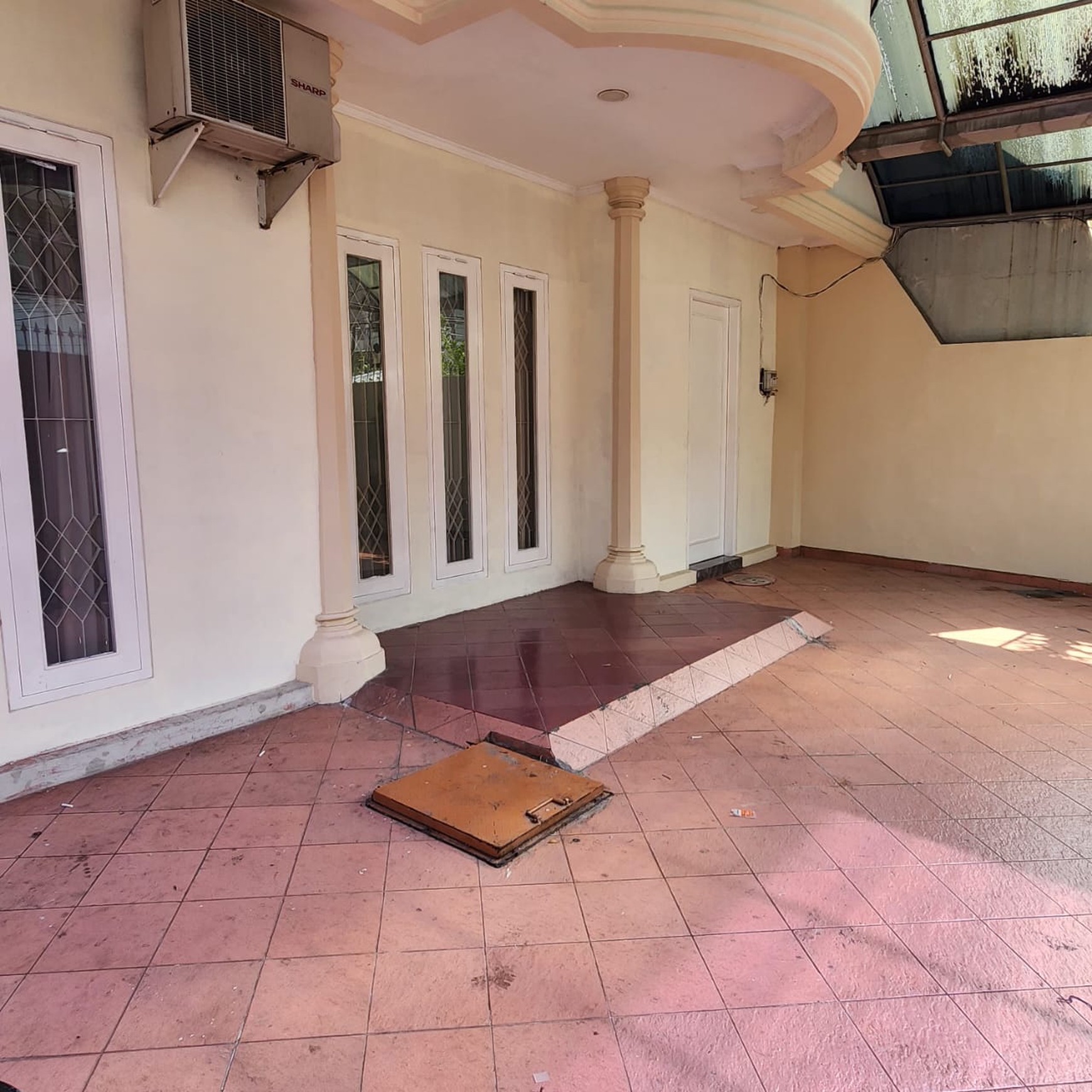 Dijual rumah di kavling polri jelambar