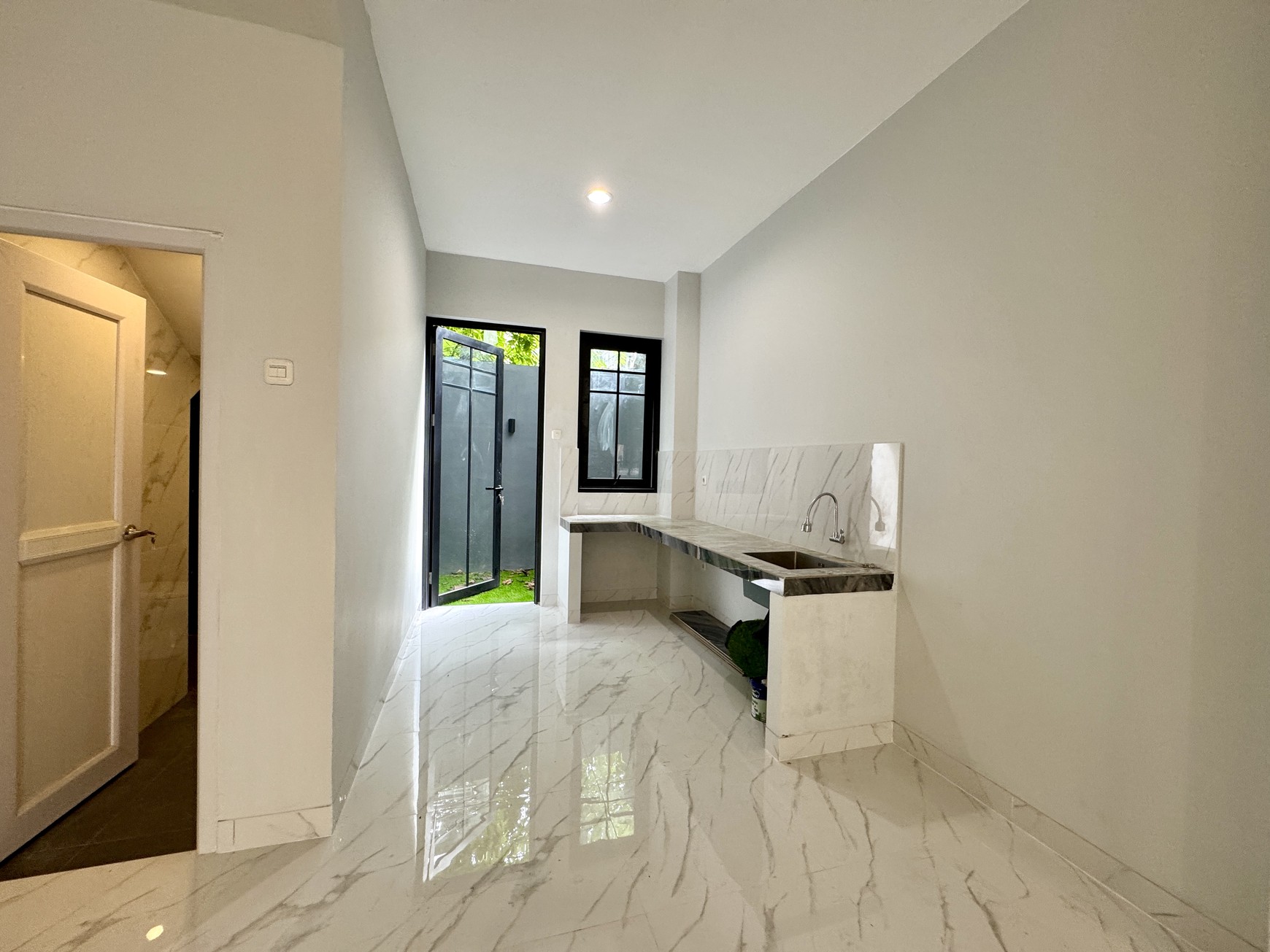 Dijual Ruko di Jalan Setia Warga Jelambar Baru, Jakarta Barat