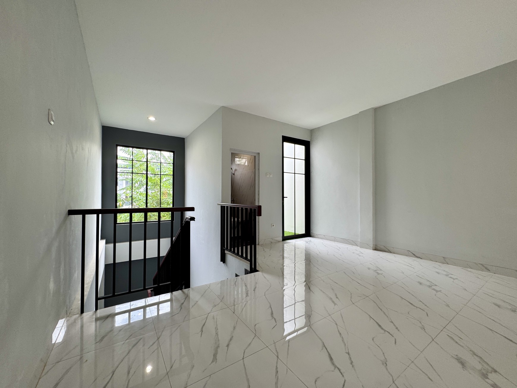 Dijual Ruko di Jalan Setia Warga Jelambar Baru, Jakarta Barat