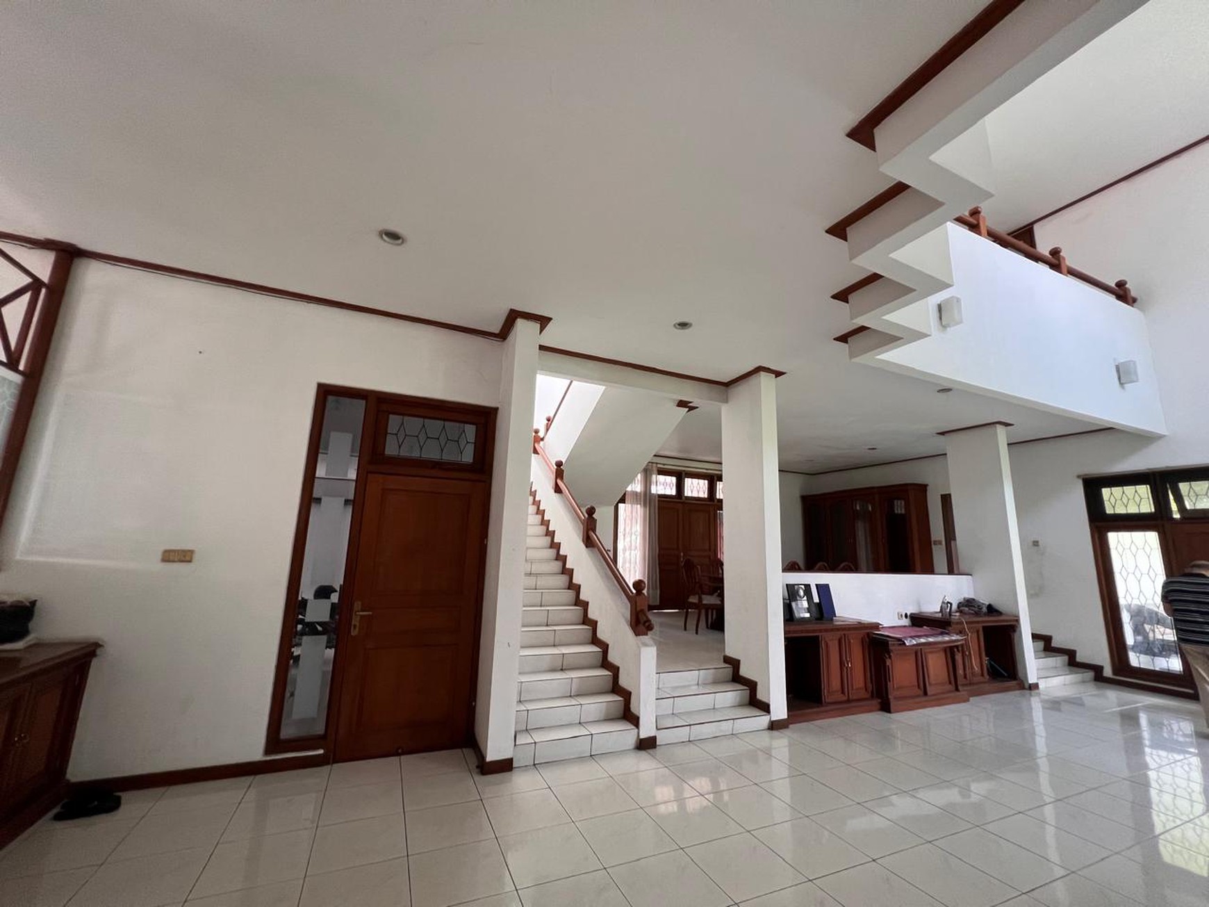 Rumah Bagus Di Jl Ismaya Cinere Depok Jawa Barat