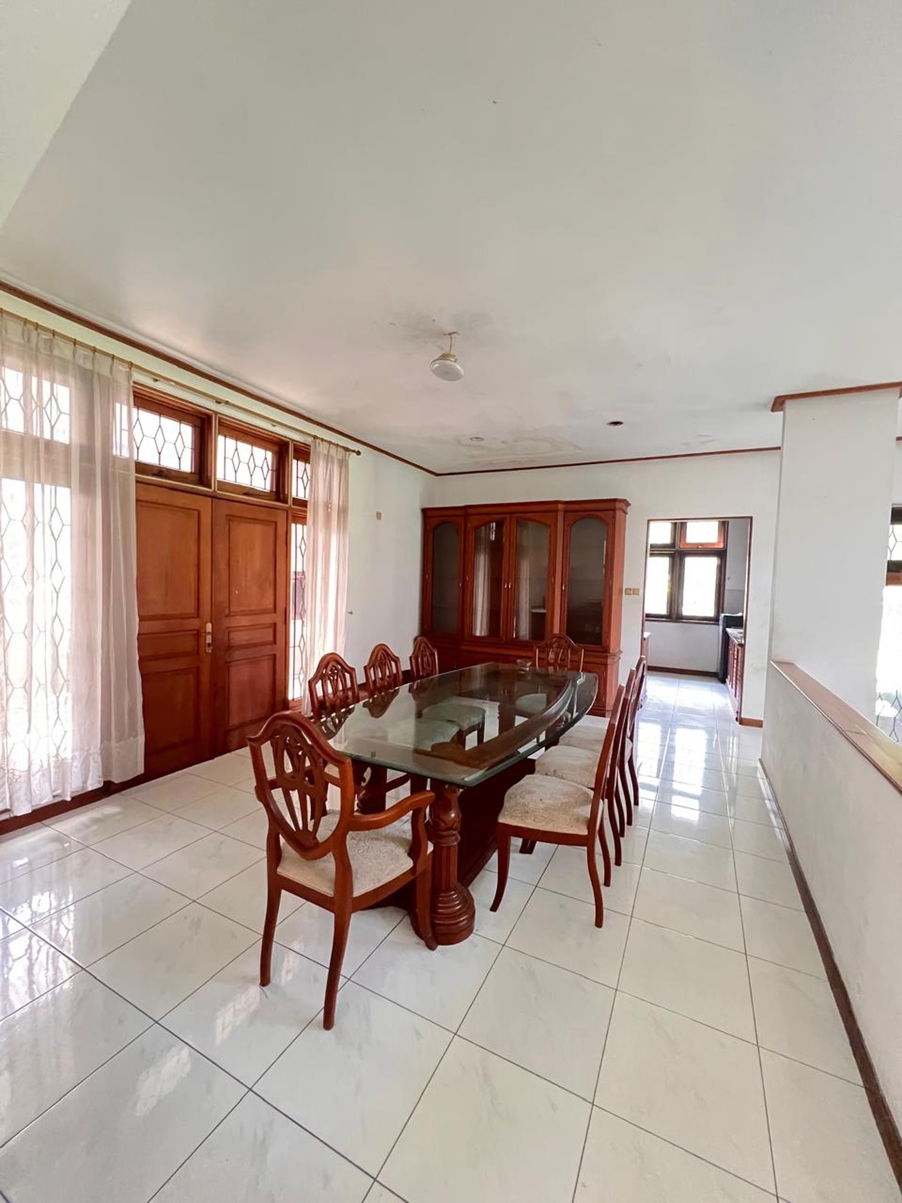 Rumah Bagus Di Jl Ismaya Cinere Depok Jawa Barat