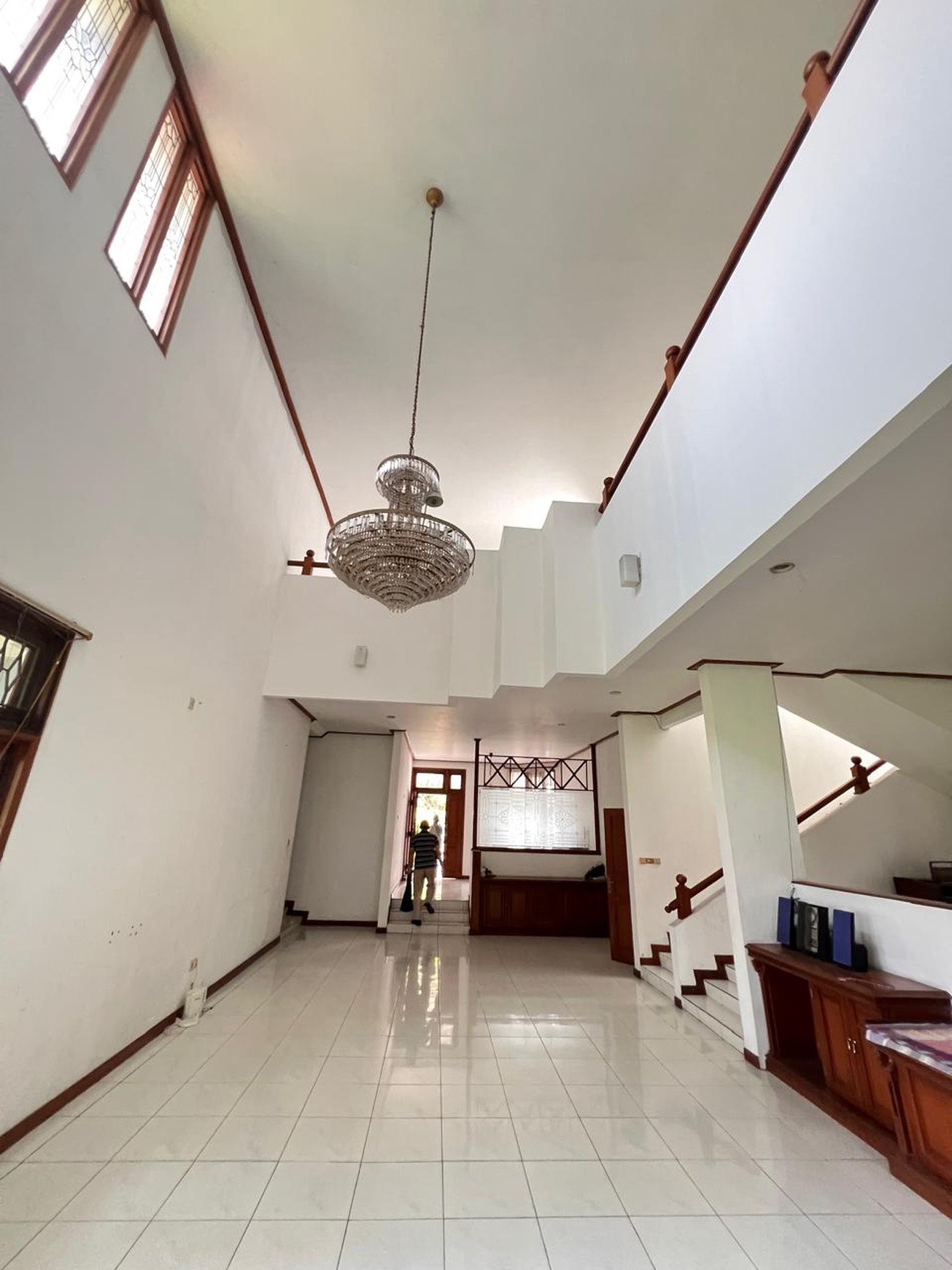 Rumah Bagus Di Jl Ismaya Cinere Depok Jawa Barat