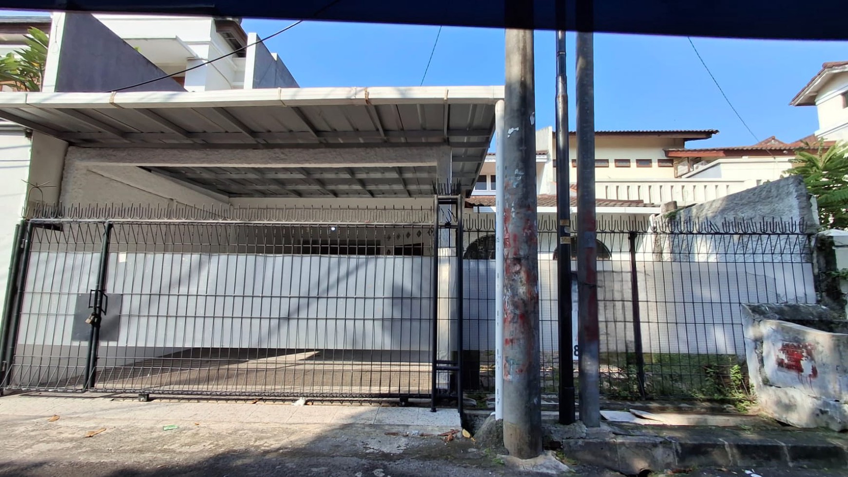 Turun Harga - Fixed Price. Rumah 2 Lantai di Lebak Lestari Indah Lebak Bulus, Cilandak, Jakarta Selatan