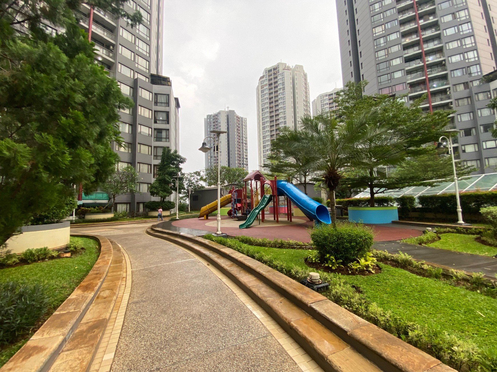 Apartemen Horison Rasuna Epicentrum Kuningan ex Aston Rasuna 2 BR - Sudah Renovasi Dekat ke LRT Busway