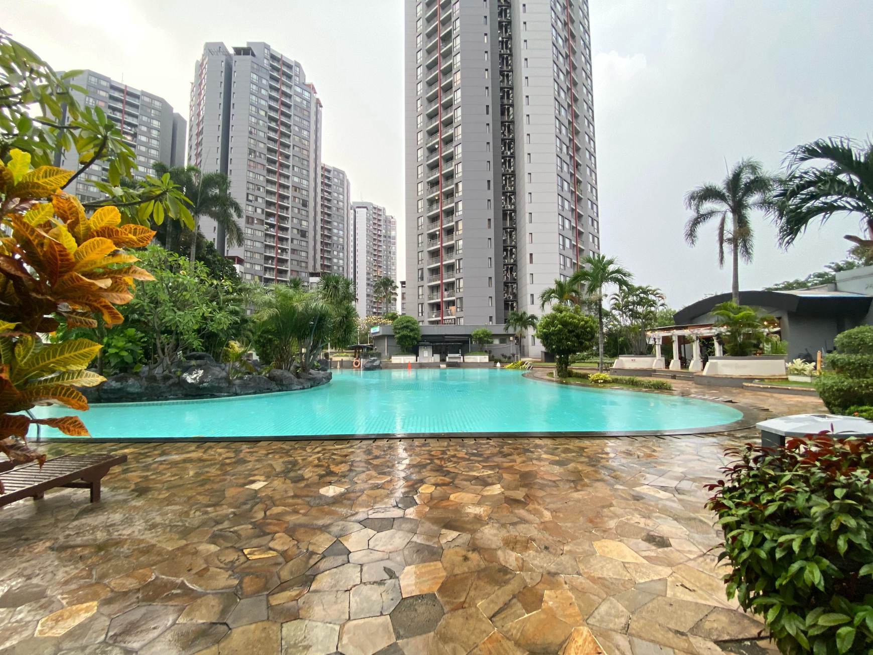 Apartemen Horison Rasuna Epicentrum Kuningan ex Aston Rasuna 2 BR - Sudah Renovasi Dekat ke LRT Busway