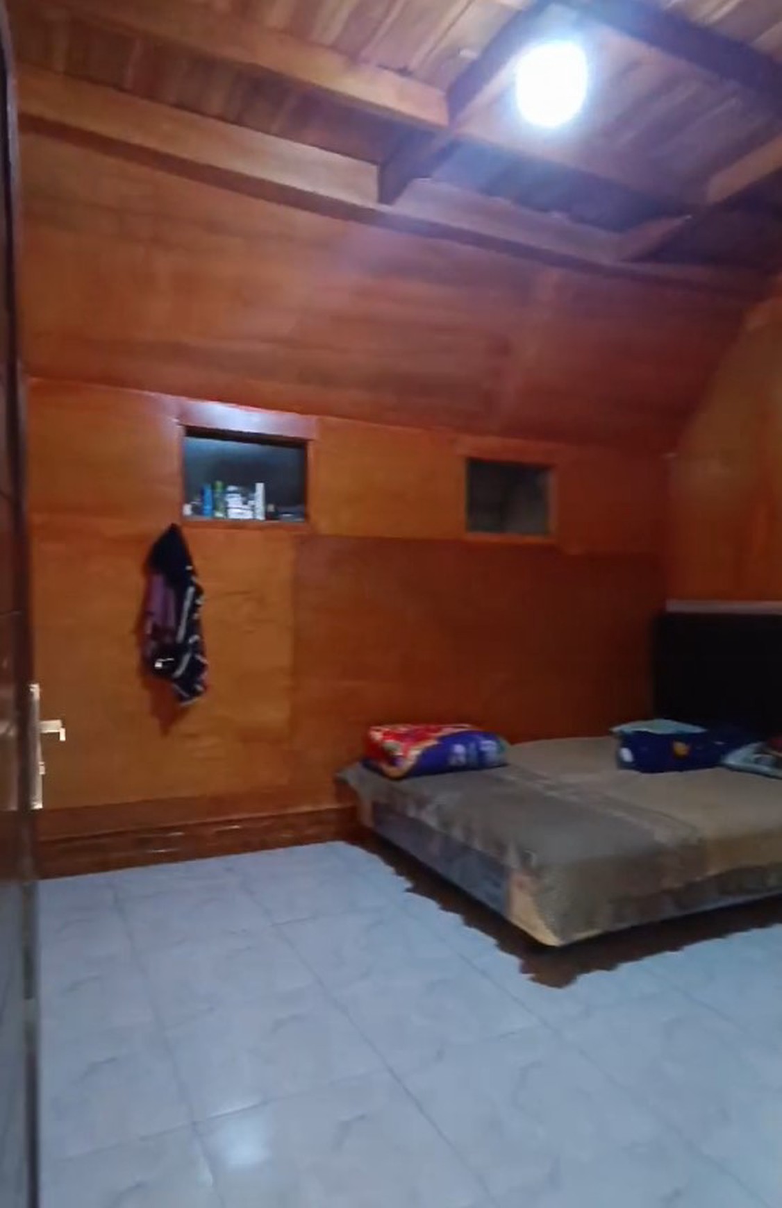 DIJUAL VILLA CIWIDEY VIEW INDAH MENGHADAP GUNUNG & SAWAH