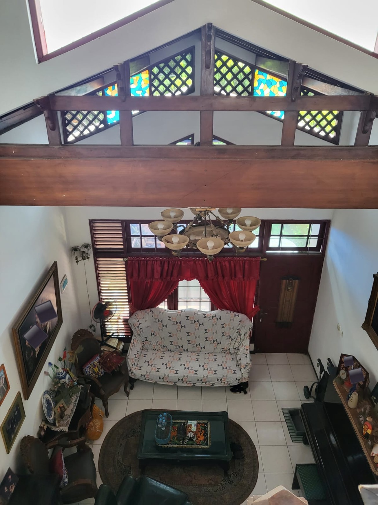 Rumah Luas 2 Lantai SHM Tengah Kota @Kebayoran Baru, Jakarta Selatan