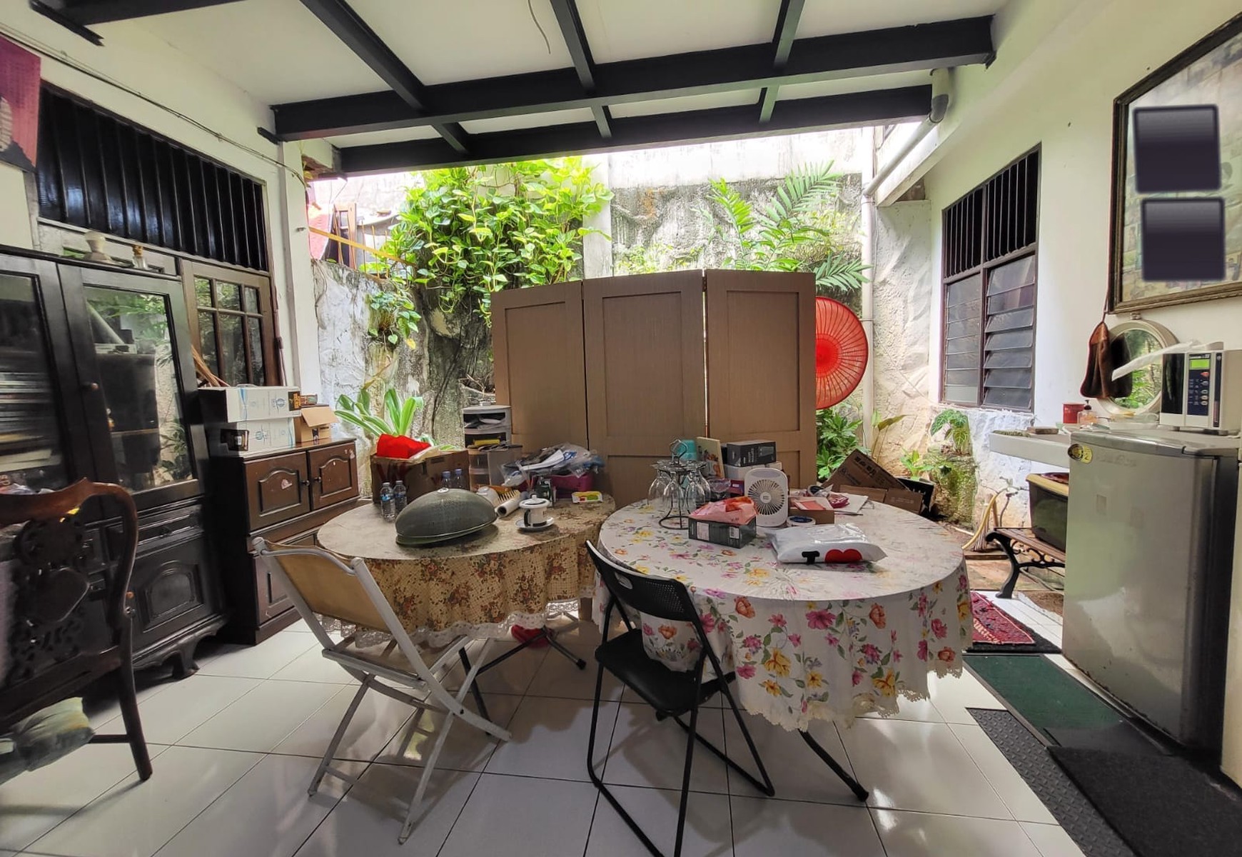 Rumah Luas 2 Lantai SHM Tengah Kota @Kebayoran Baru, Jakarta Selatan