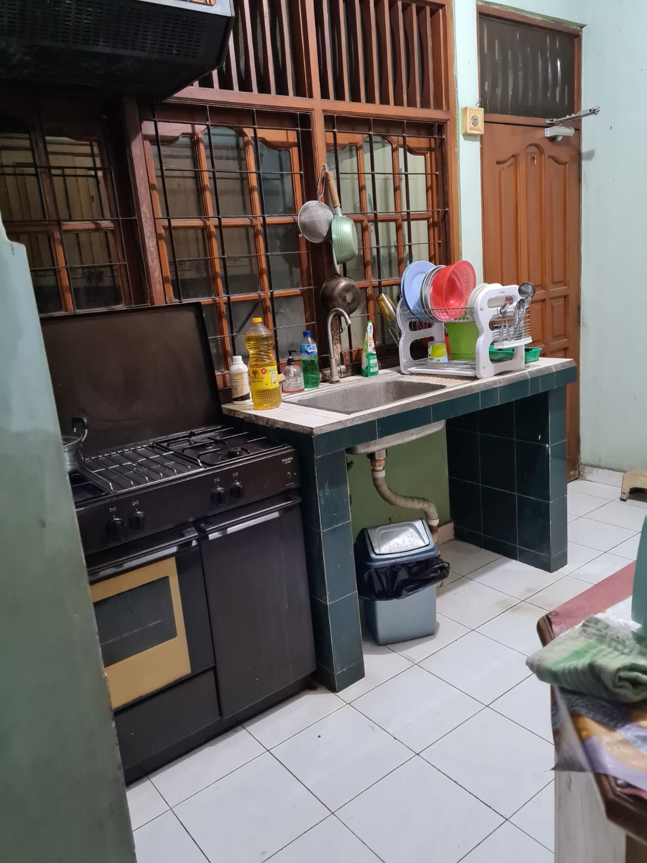 Rumah Siap Huni Berlokasi di Komplek Perumahan, Nyaman & Tidak Berisik @Jakarta Selatan
