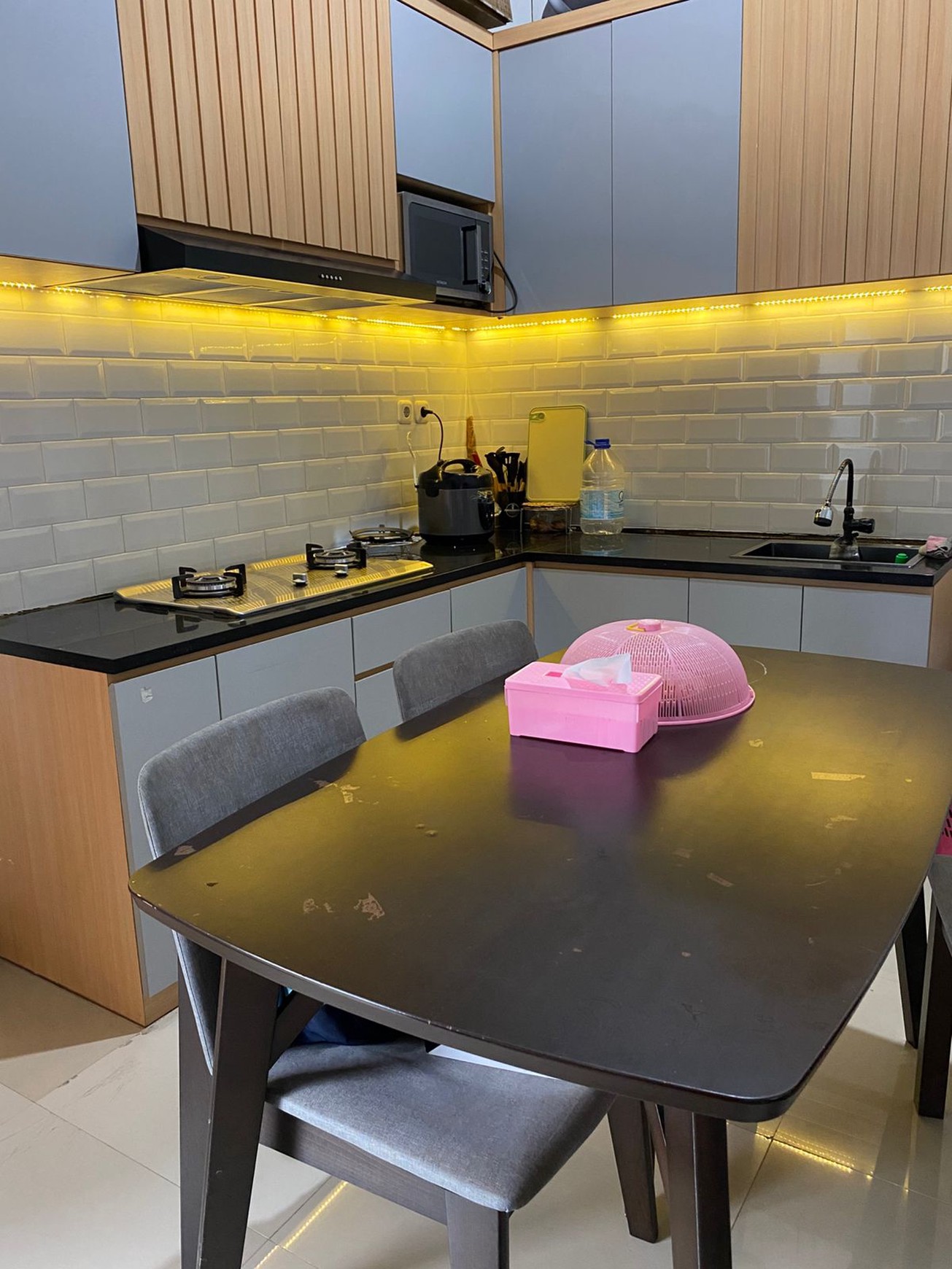 Rumah Nyaman Dalam Cluster Seberang Living Plaza Cinere Raya