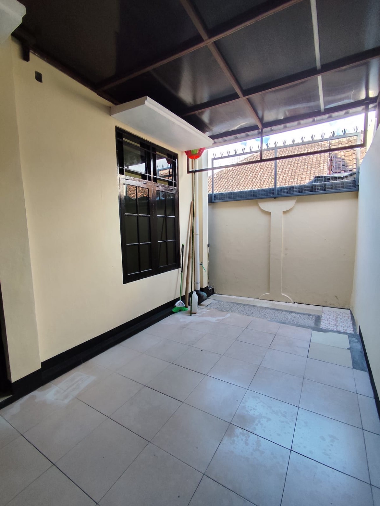 Disewakan Rumah Strategis Dekat Kampus Amikom, Diarea Candi Gebang Wedomartani Ngemplak Sleman