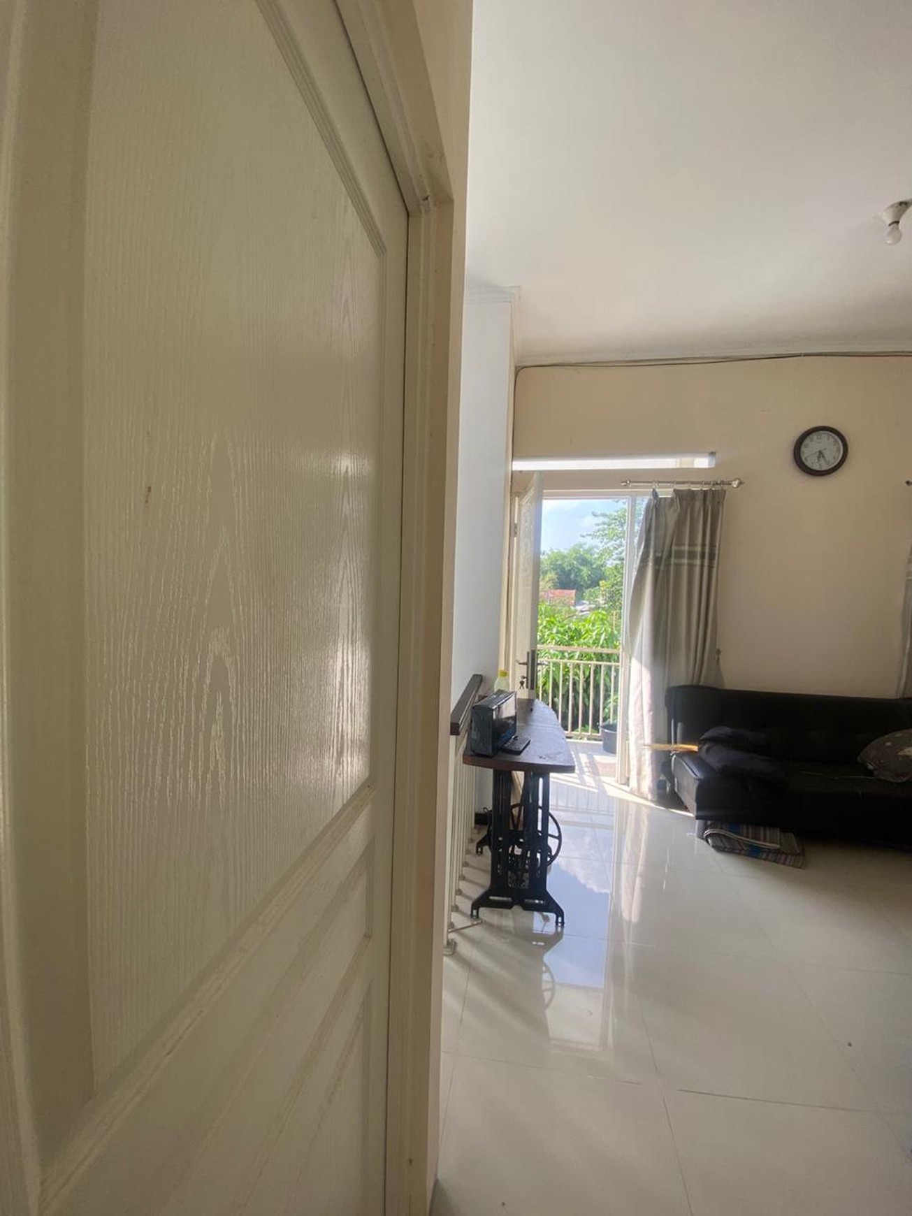Rumah Mewah Dekat Pusat Kota di Jalan Ikan Ikan Kota Malang - 1,2 M NEGO!!!