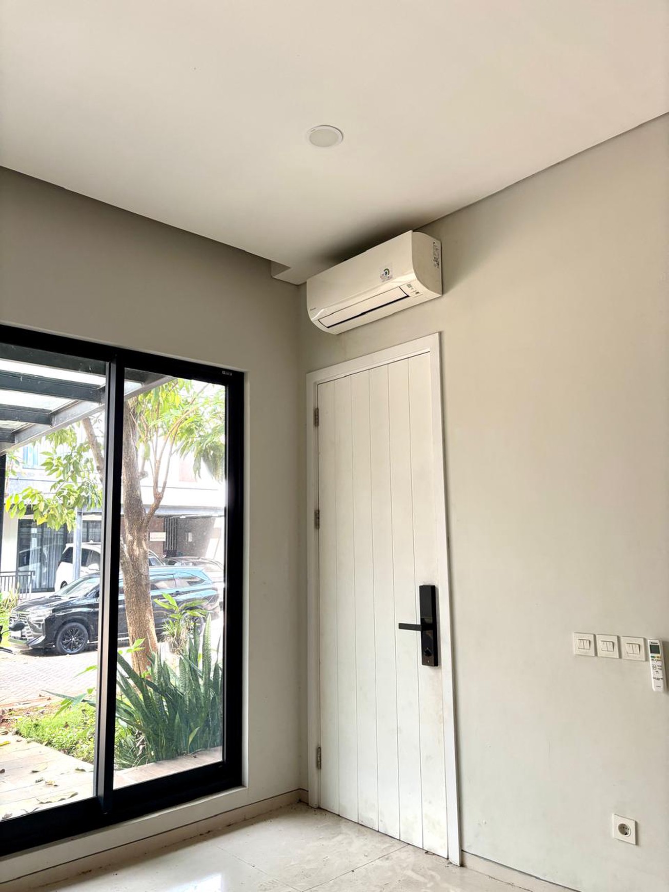 Rumah 2 Lantai dalam Cluster dan Lokasi Strategis @Bintaro -Sektor 9