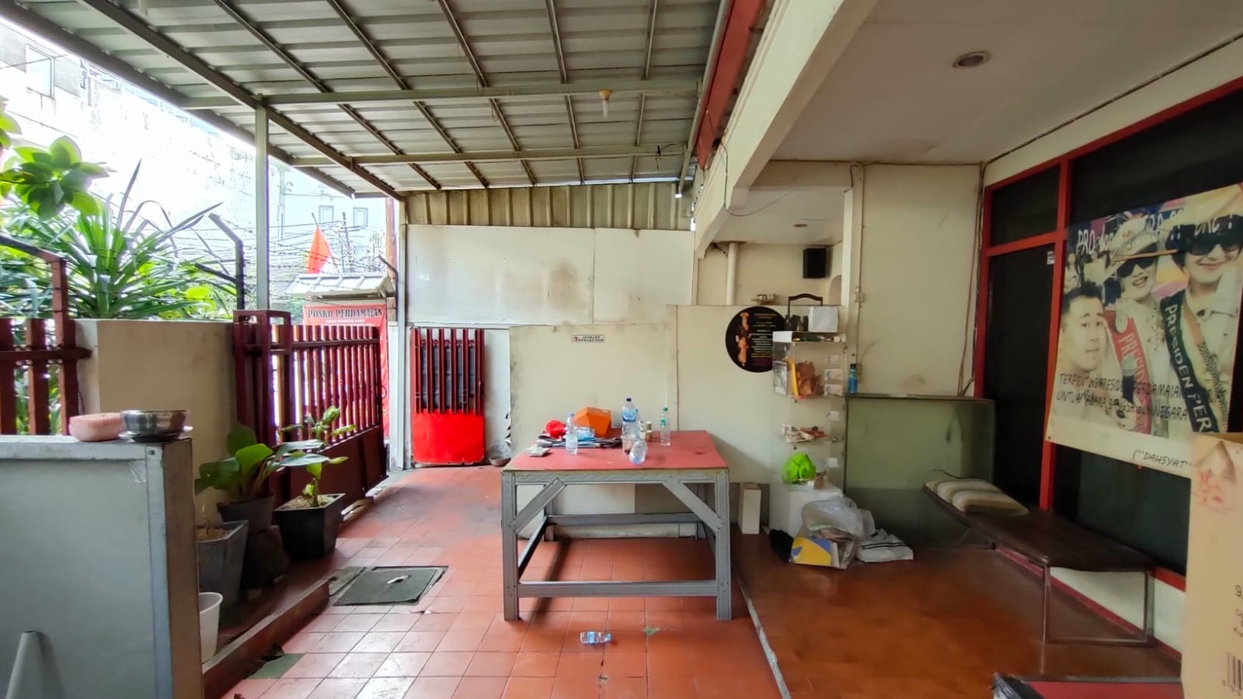 Dijual Rumah Di Kebayoran Baru, Sangat Strategis dan Akses Mudah dengan Transportasi Umum