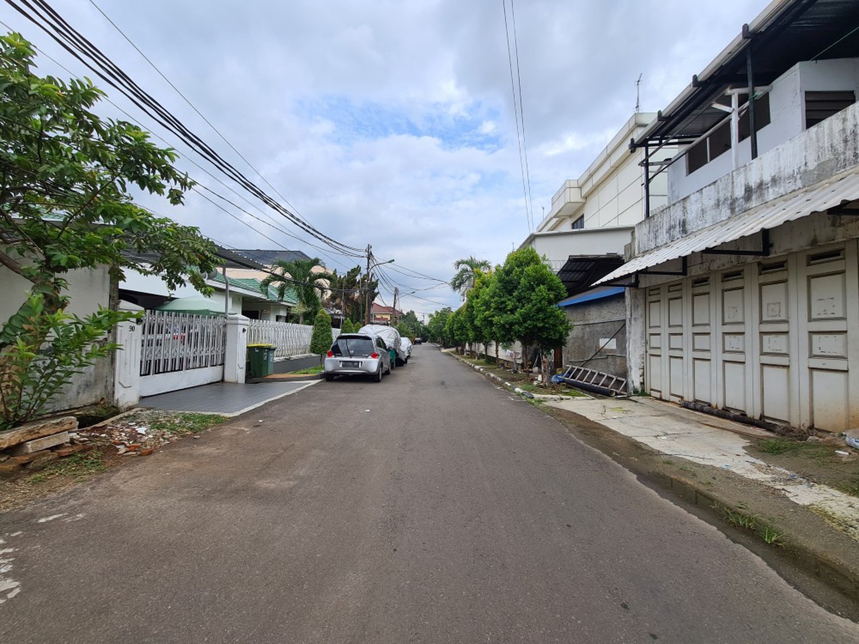 Ruko Raya Kalimalang, Duren Sawit, Jakarta